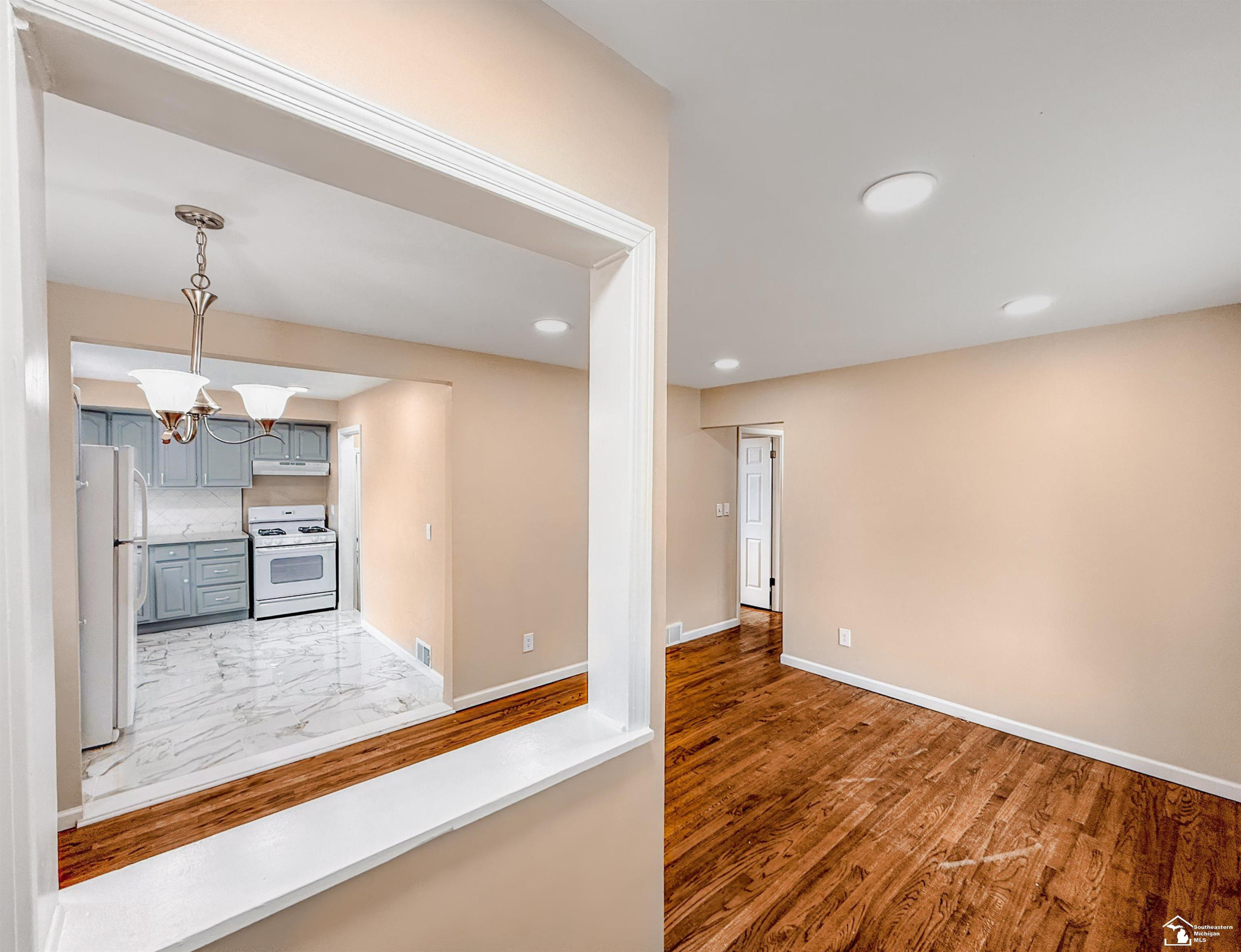 7362 Elm Street, Taylor, MI 48180 — Photo 4