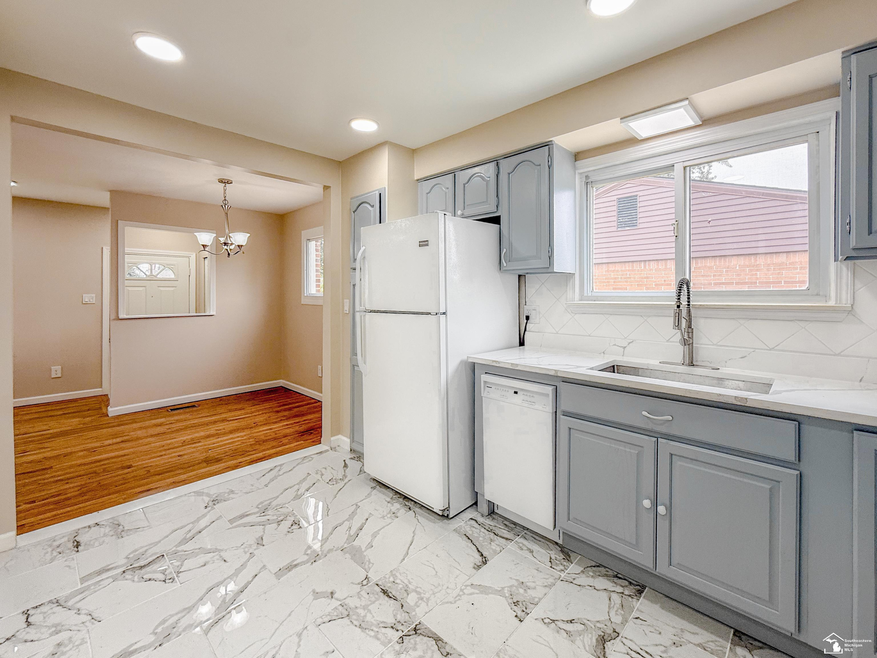 7362 Elm Street, Taylor, MI 48180 — Photo 8