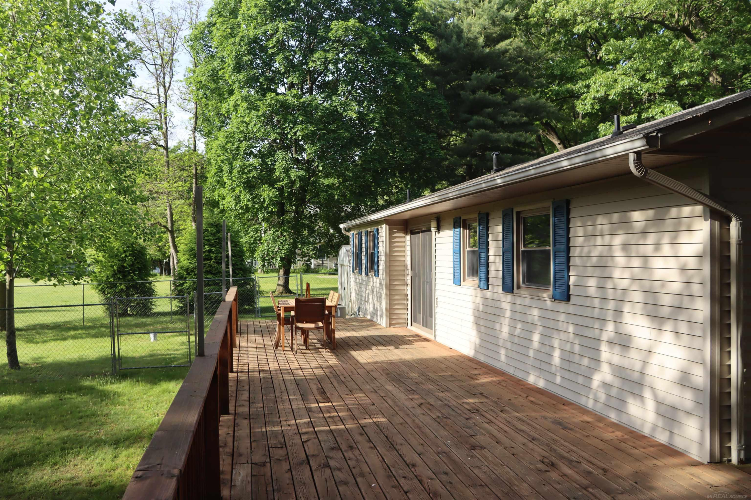 8549 Oakside Street, Portage, MI 49002 — Photo 5