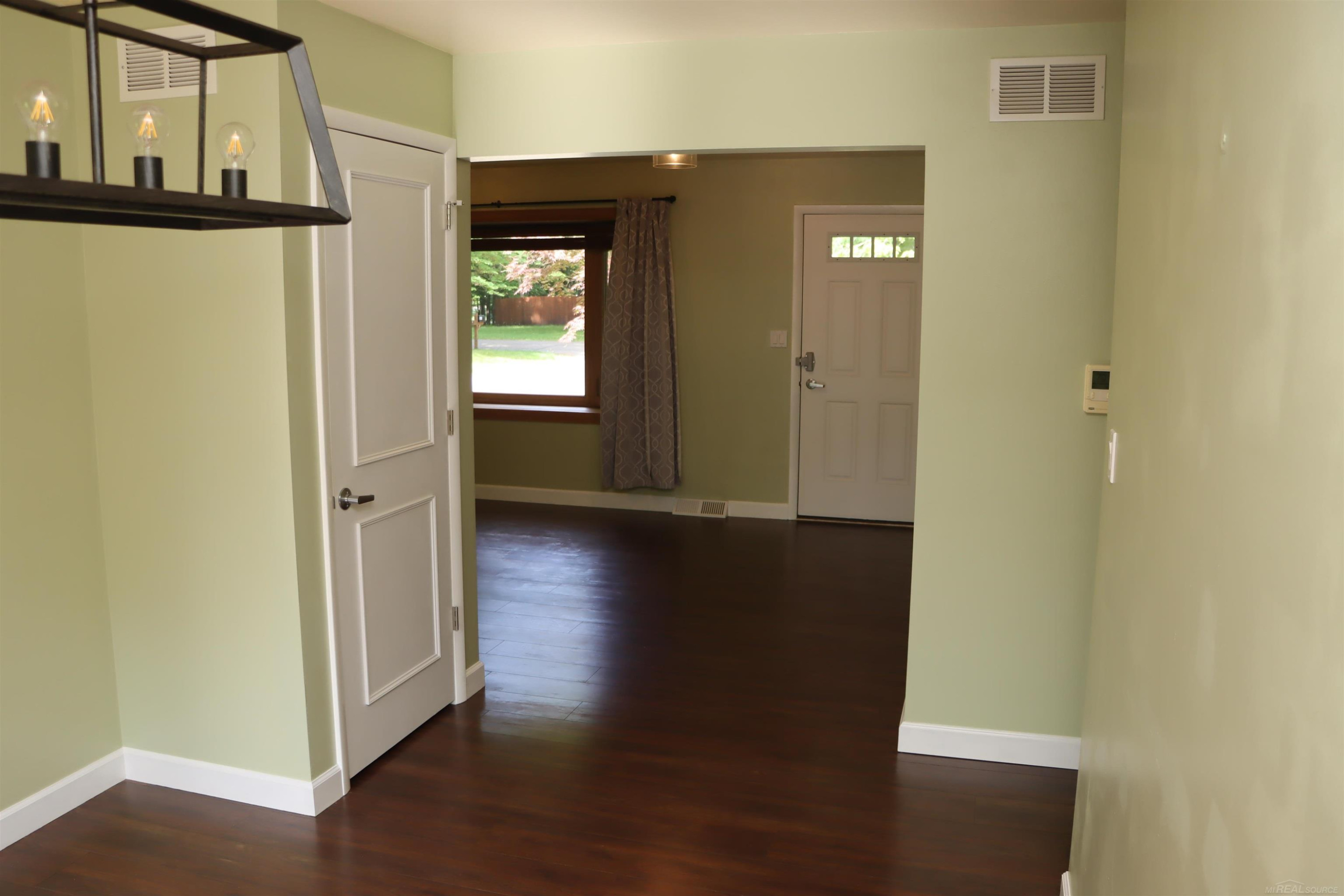 8549 Oakside Street, Portage, MI 49002 — Photo 19