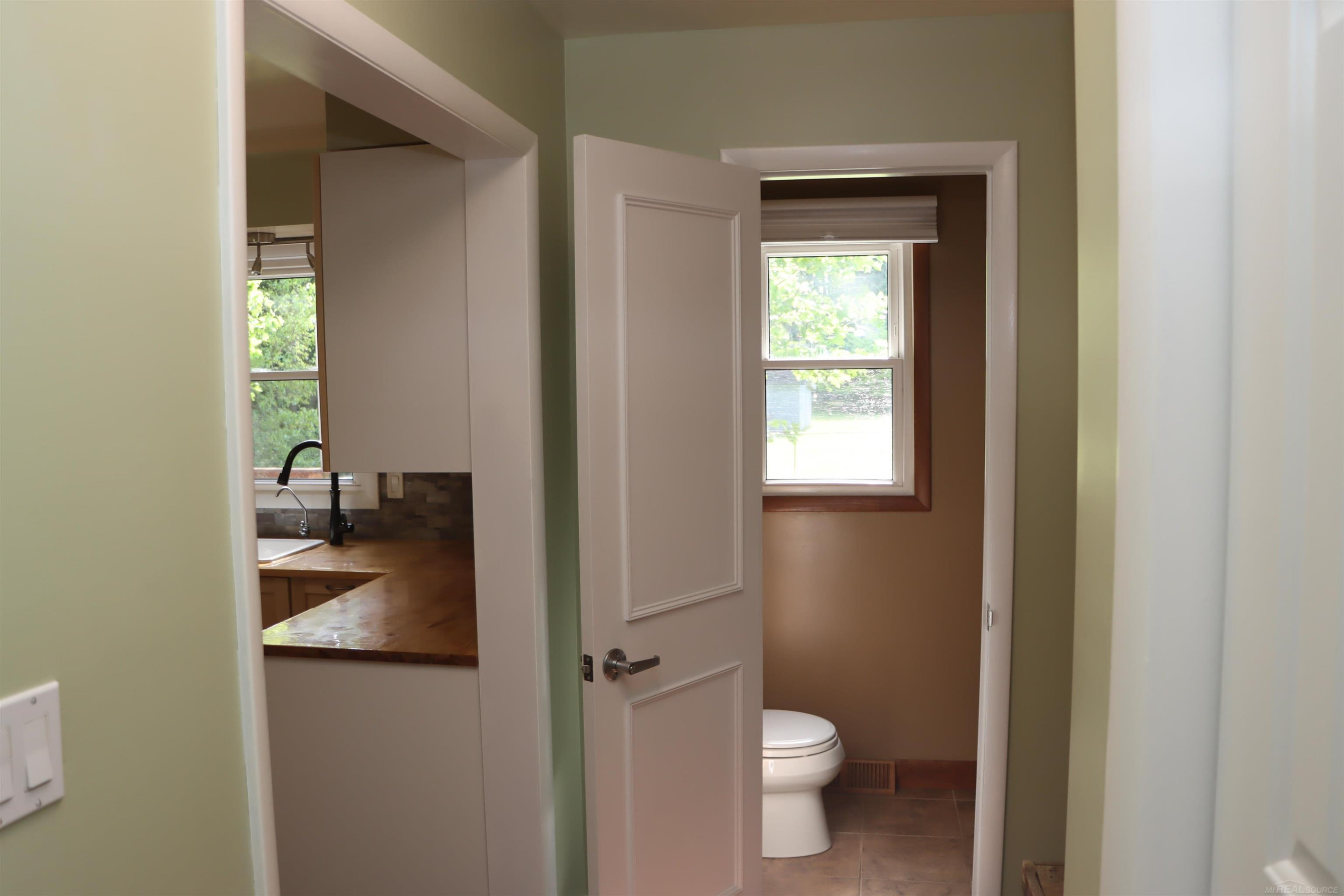 8549 Oakside Street, Portage, MI 49002 — Photo 29