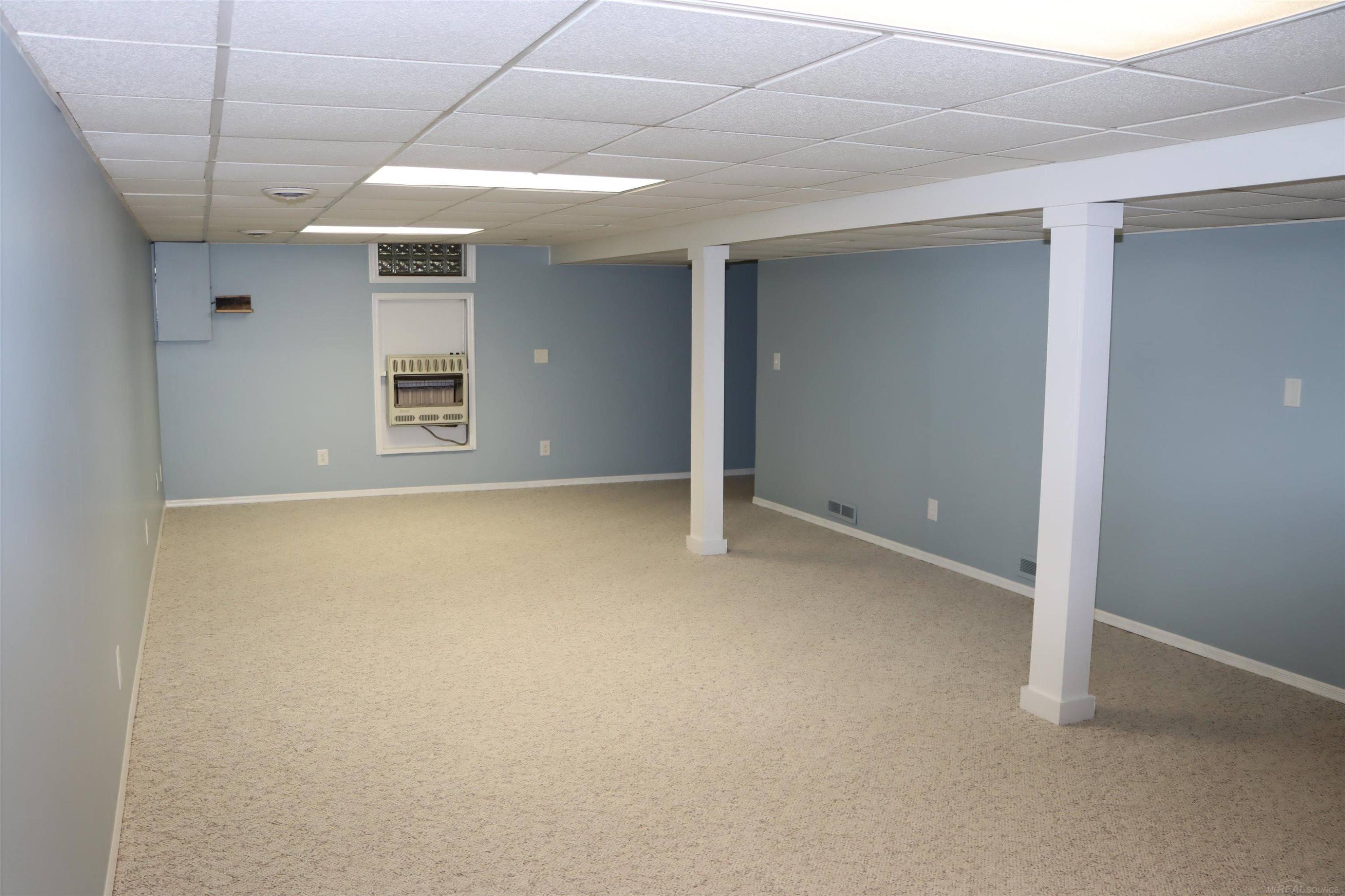 8549 Oakside Street, Portage, MI 49002 — Photo 31