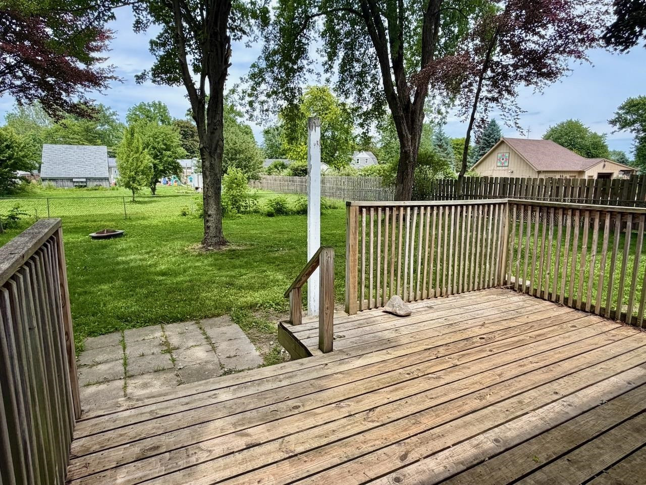 605 E Liberty Street, Chesaning, MI 48616 — Photo 7