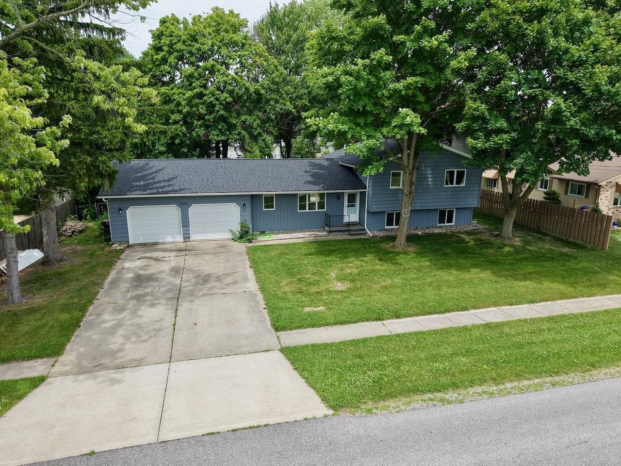 605 E Liberty Street, Chesaning, MI 48616 — Photo 9