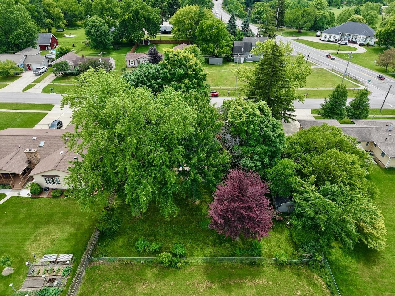 605 E Liberty Street, Chesaning, MI 48616 — Photo 11