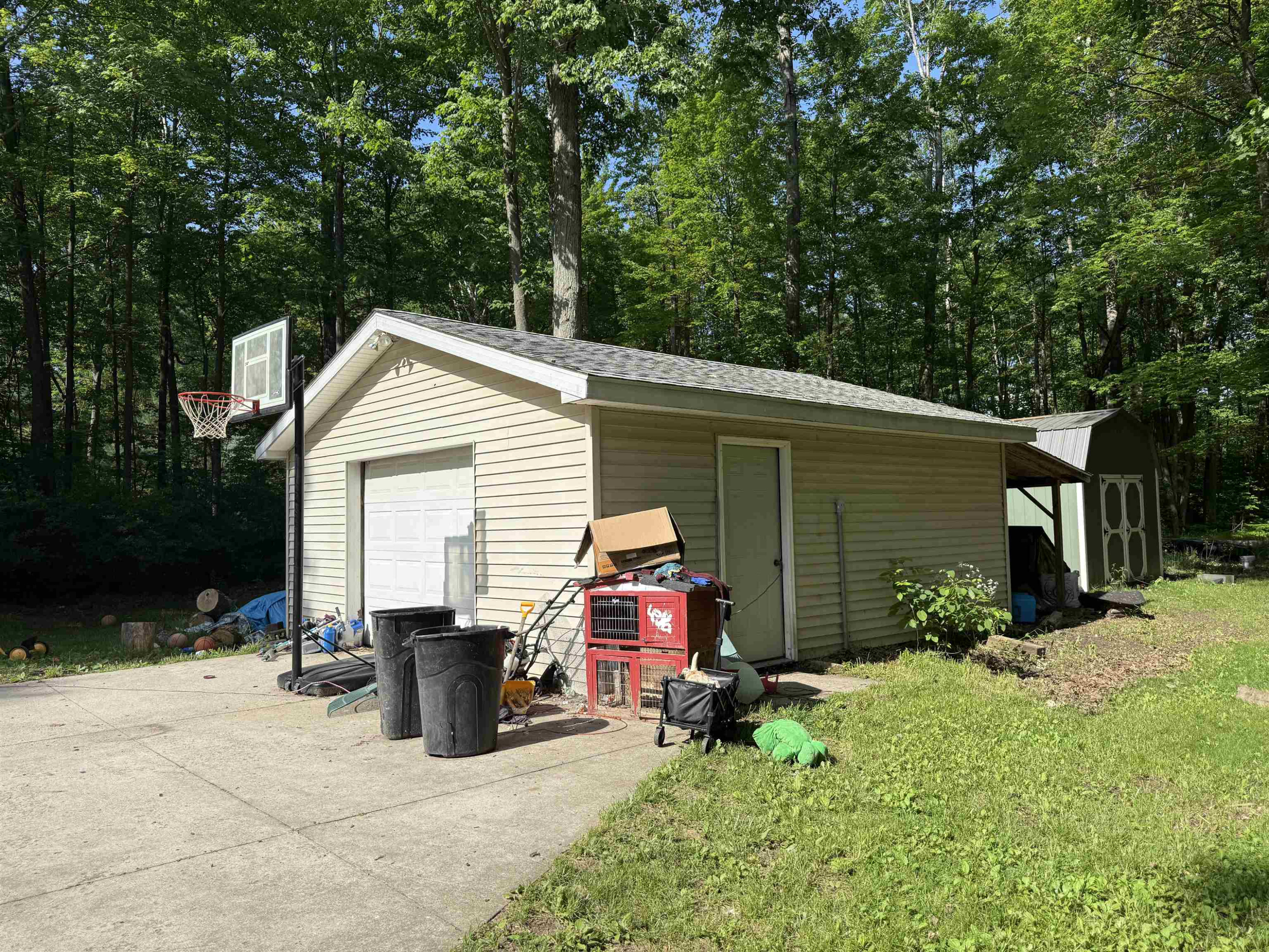 5911 JACKSON Avenue, Lake, MI 48632 — Photo 2