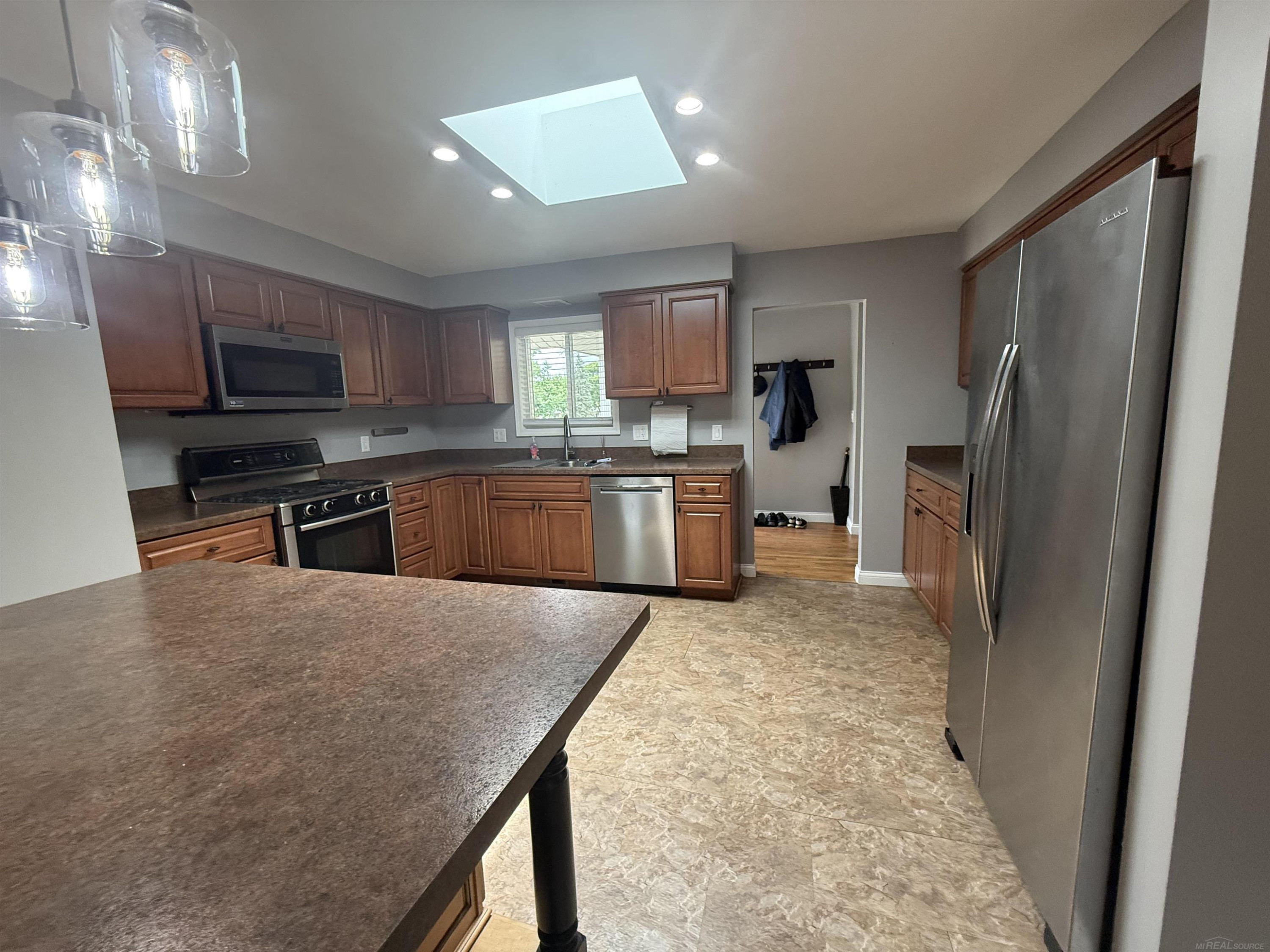 4055 Sandy Creek Drive, Utica, MI 48316 — Photo 18