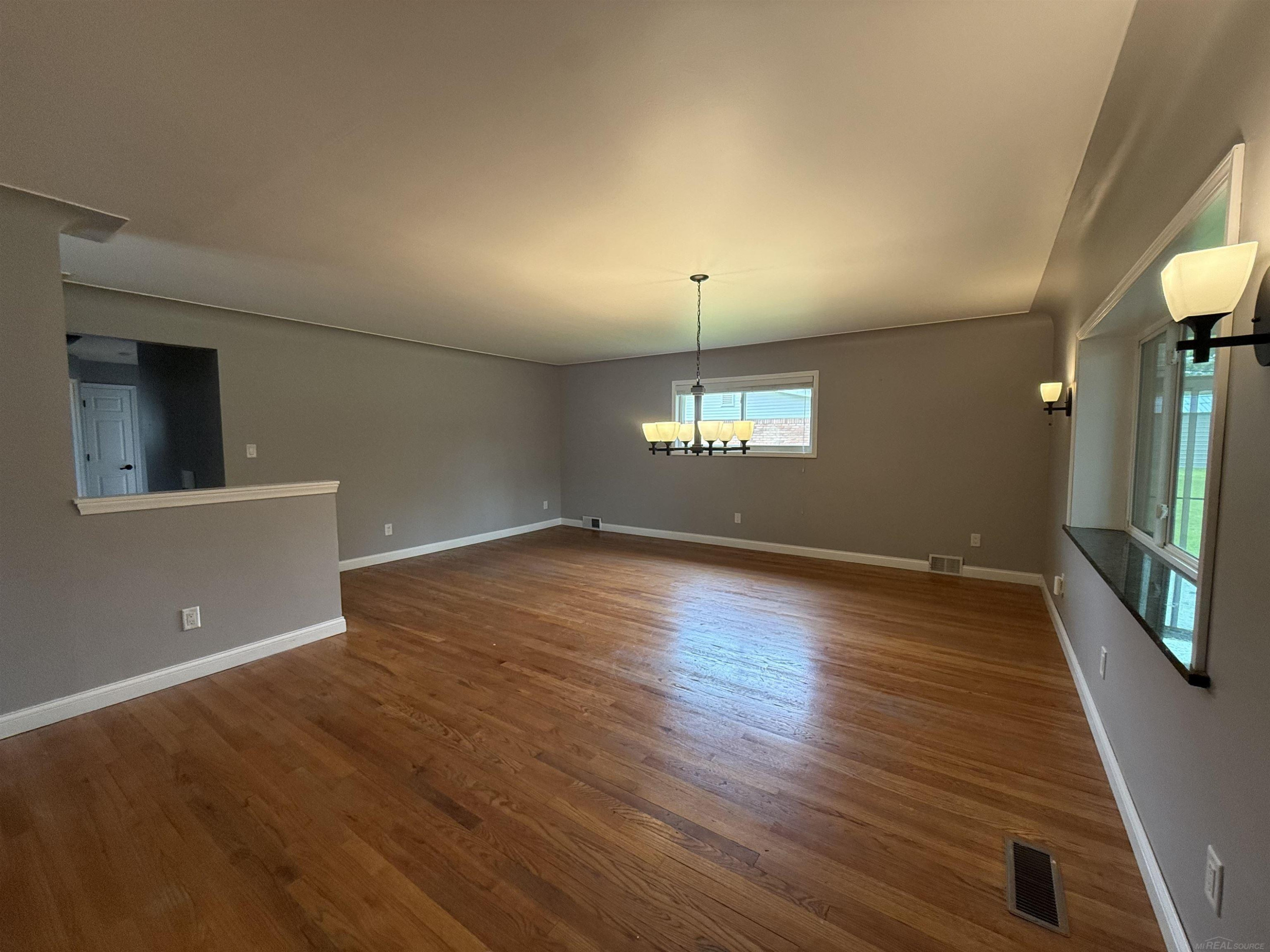 4055 Sandy Creek Drive, Utica, MI 48316 — Photo 19