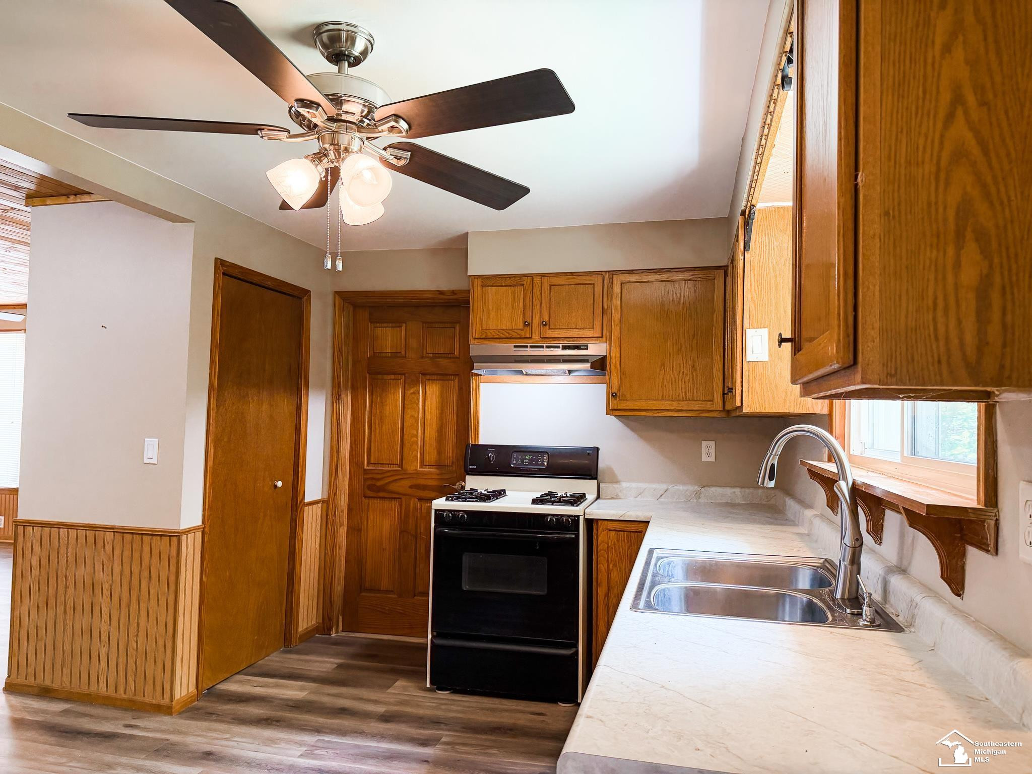 1051 Elm Street, Manitou Beach, MI 49253 — Photo 25