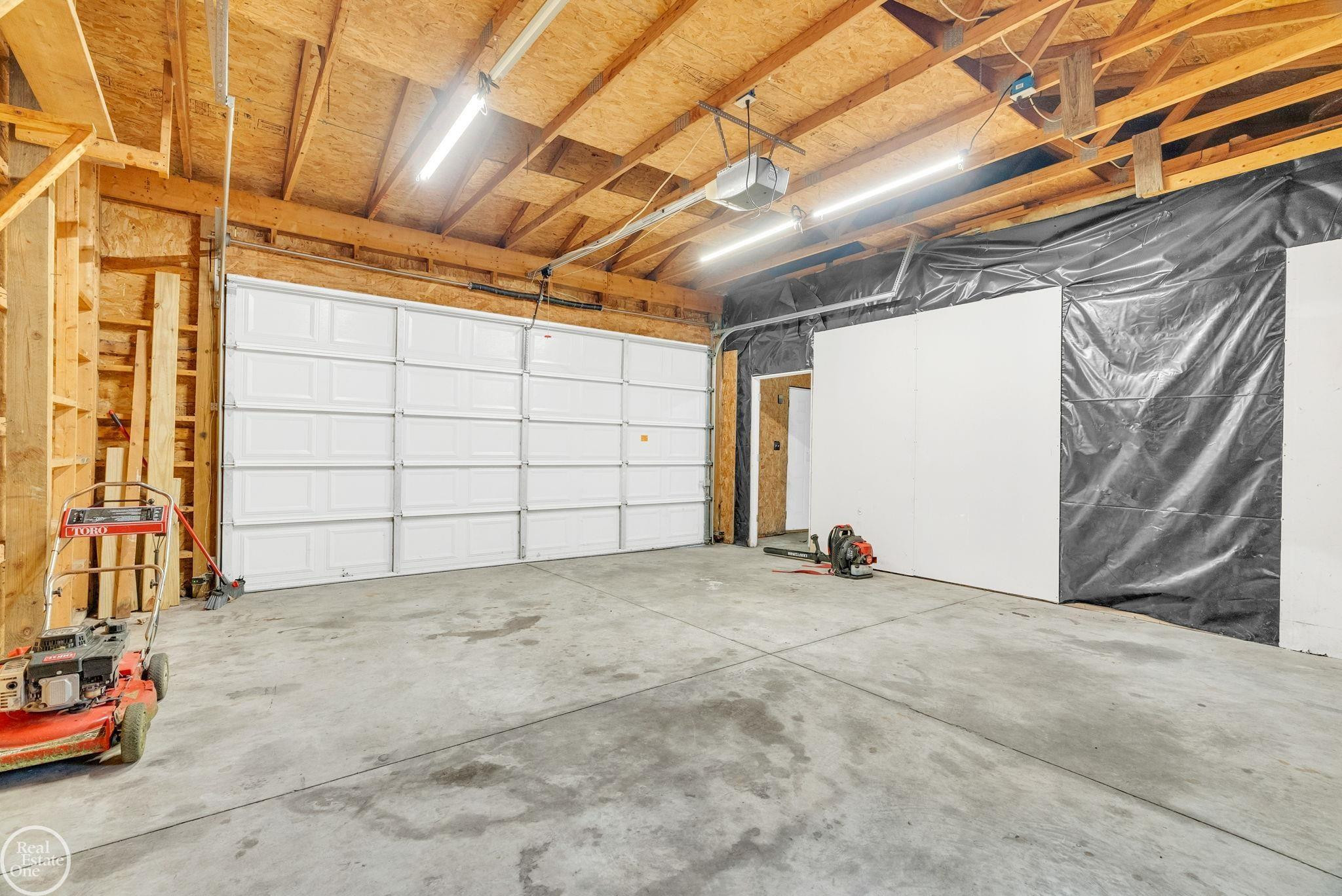 802 Saint James Street, Marysville, MI 48040 — Photo 48