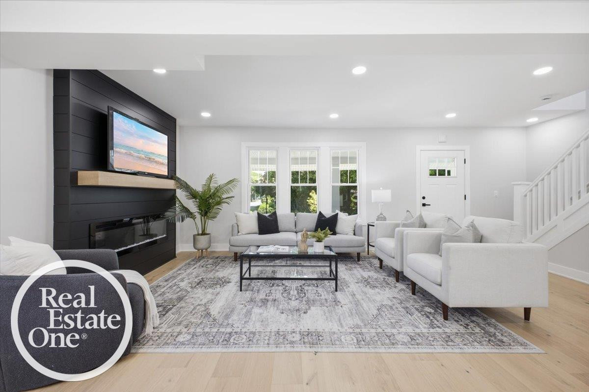 819 Notre Dame Street, Grosse Pointe, MI 48230 — Photo 6