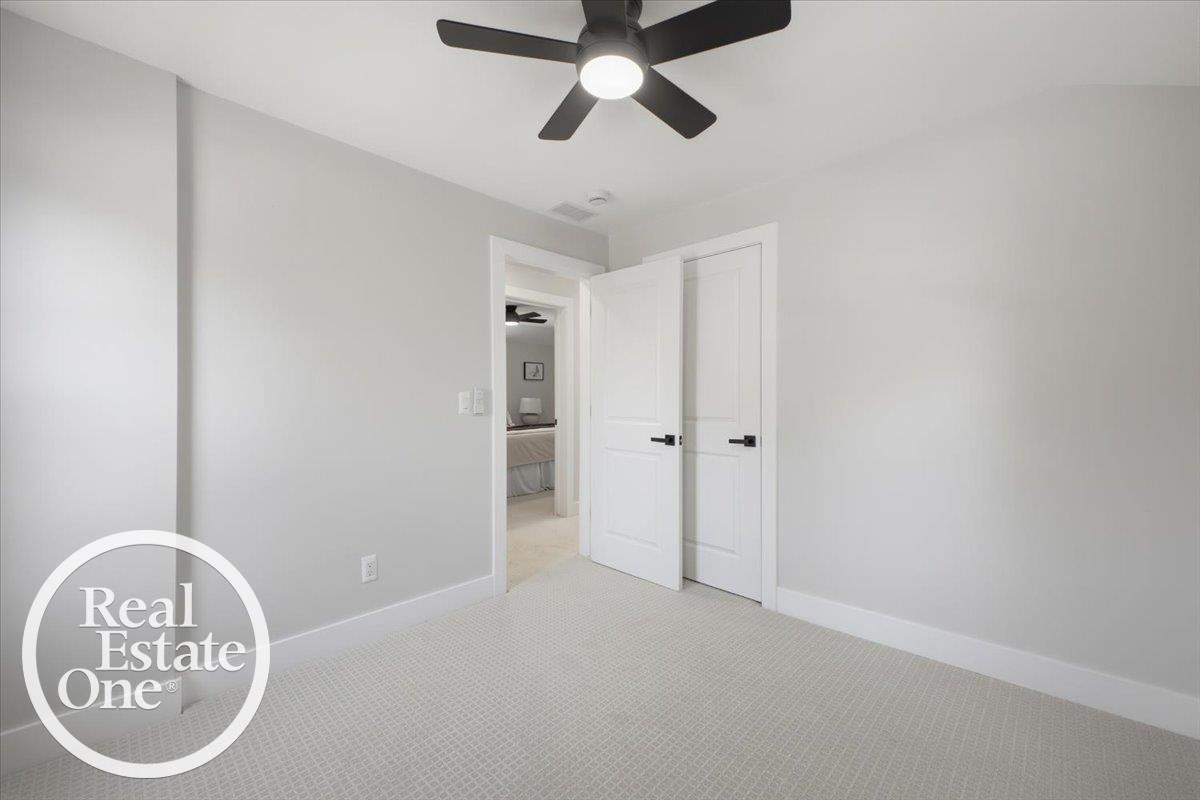 819 Notre Dame Street, Grosse Pointe, MI 48230 — Photo 21