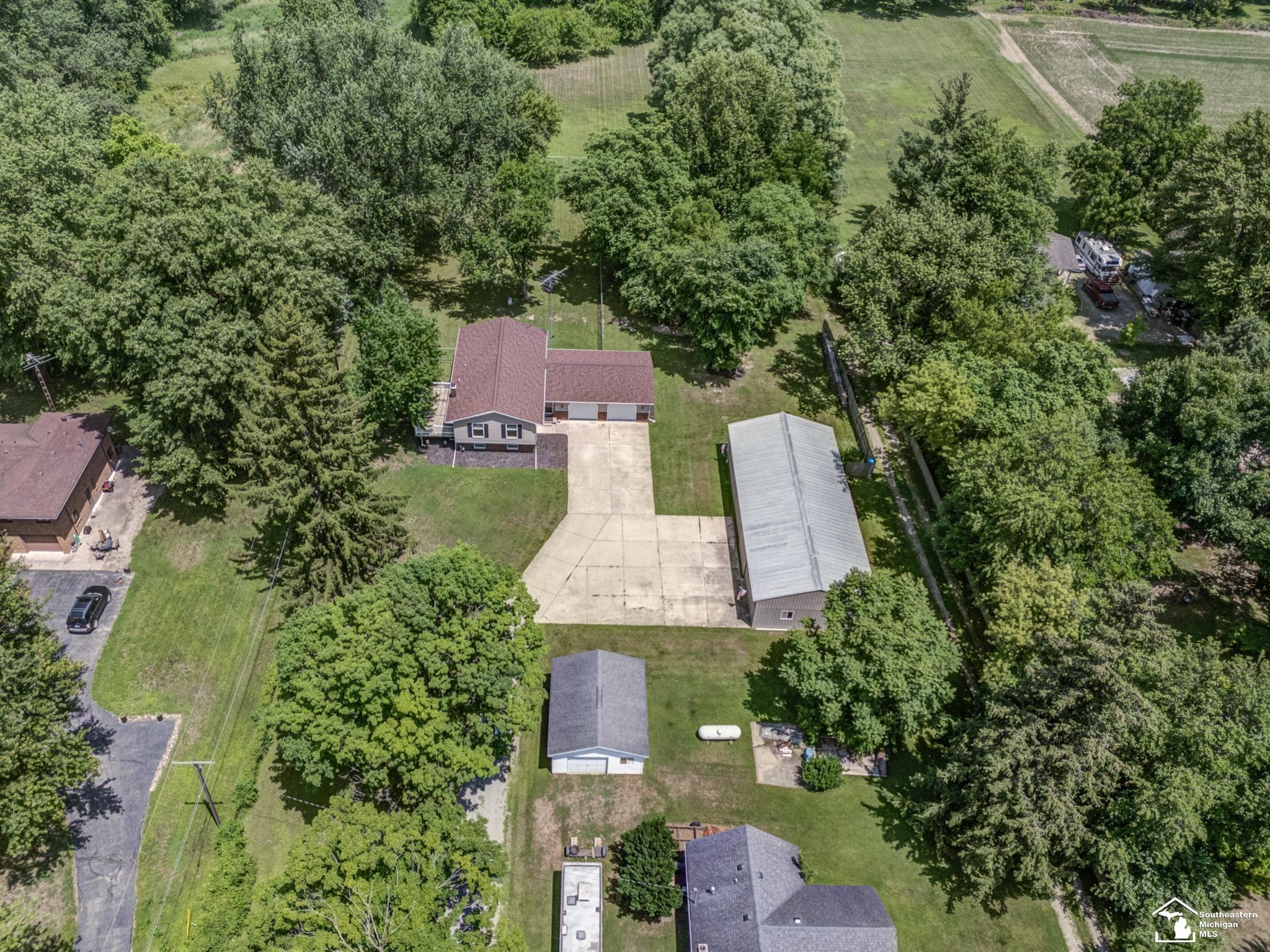 8870 Dixon Road, Monroe, MI 48161 — Photo 4