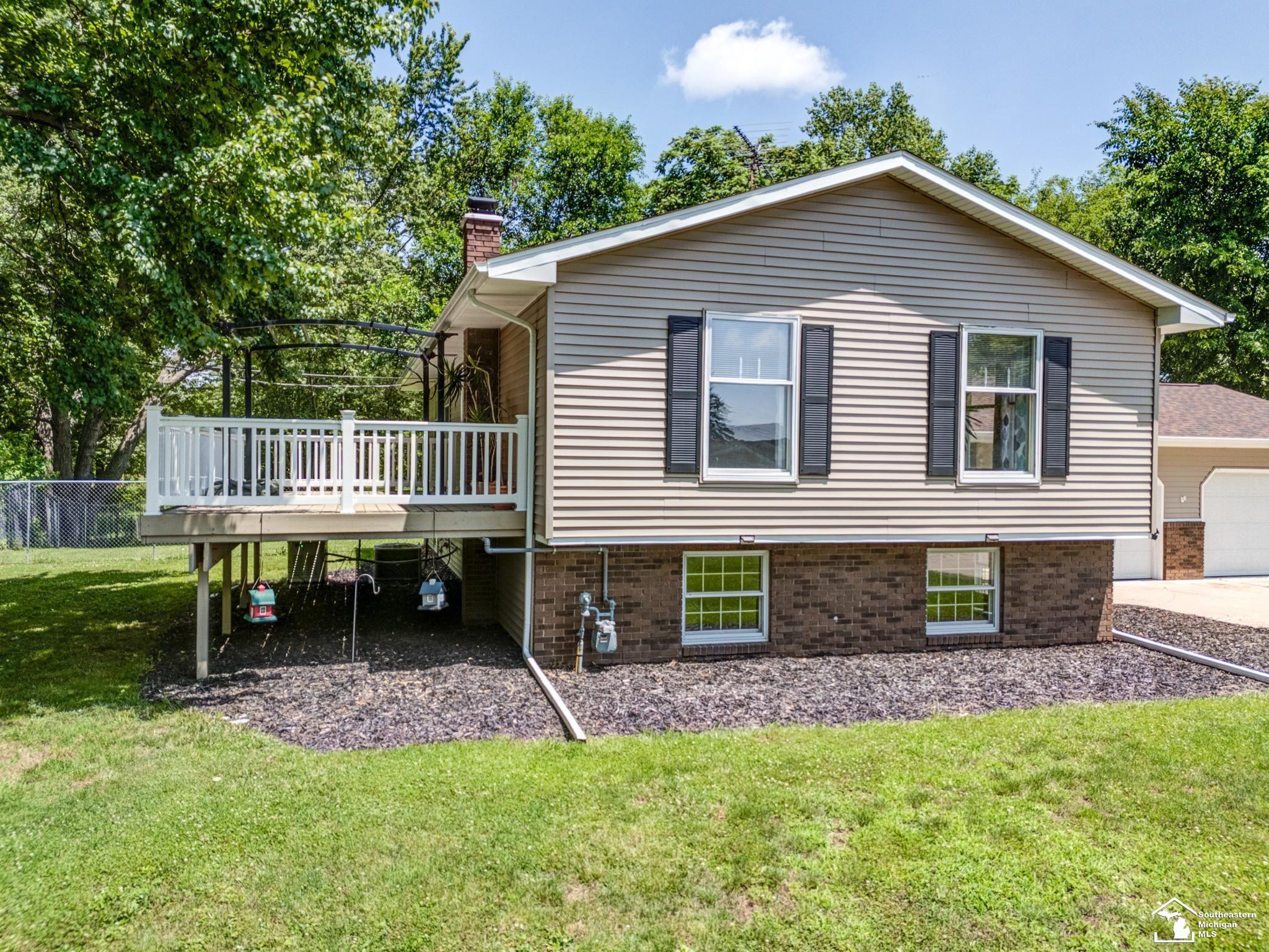 8870 Dixon Road, Monroe, MI 48161 — Photo 6