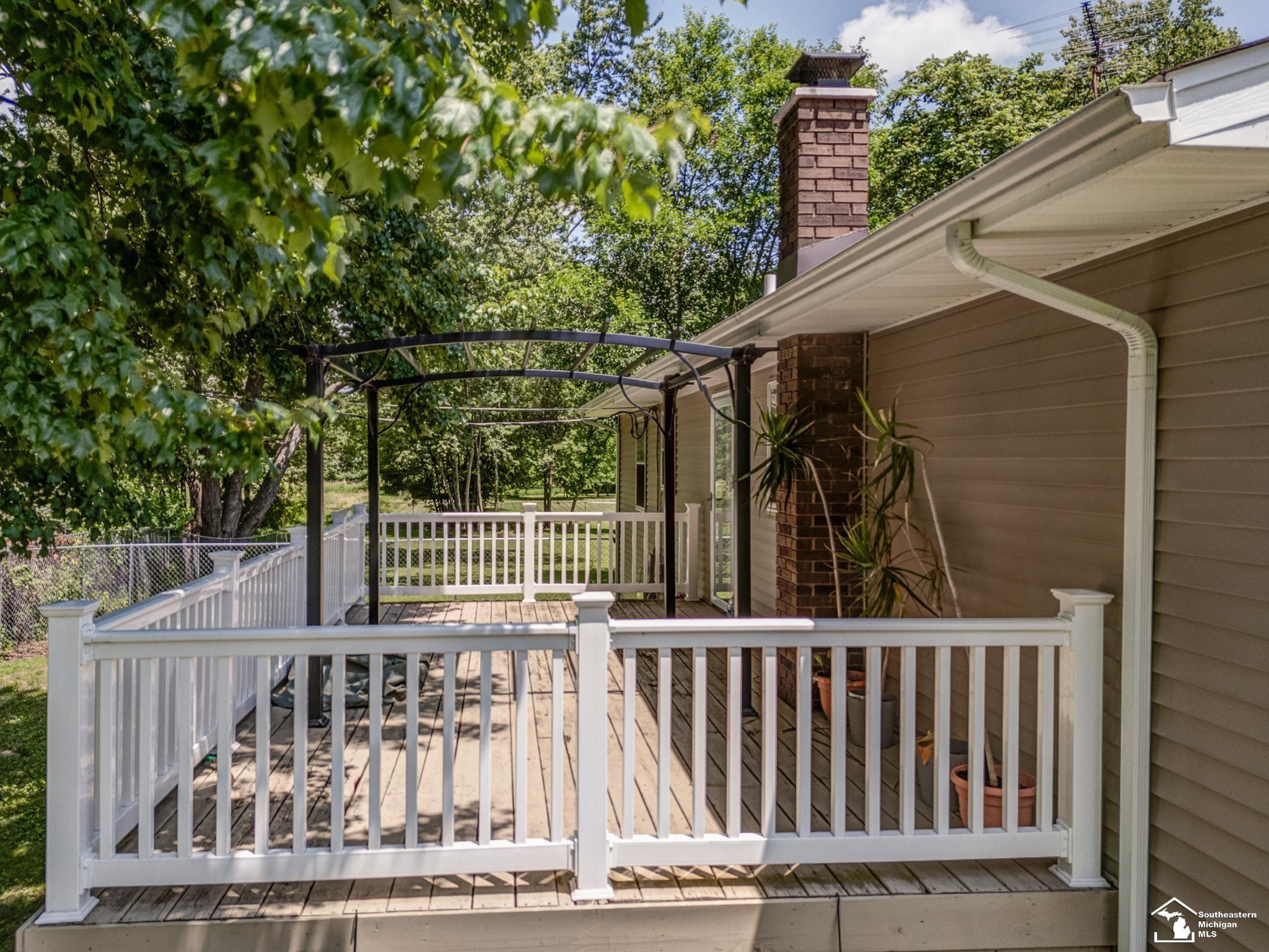 8870 Dixon Road, Monroe, MI 48161 — Photo 7
