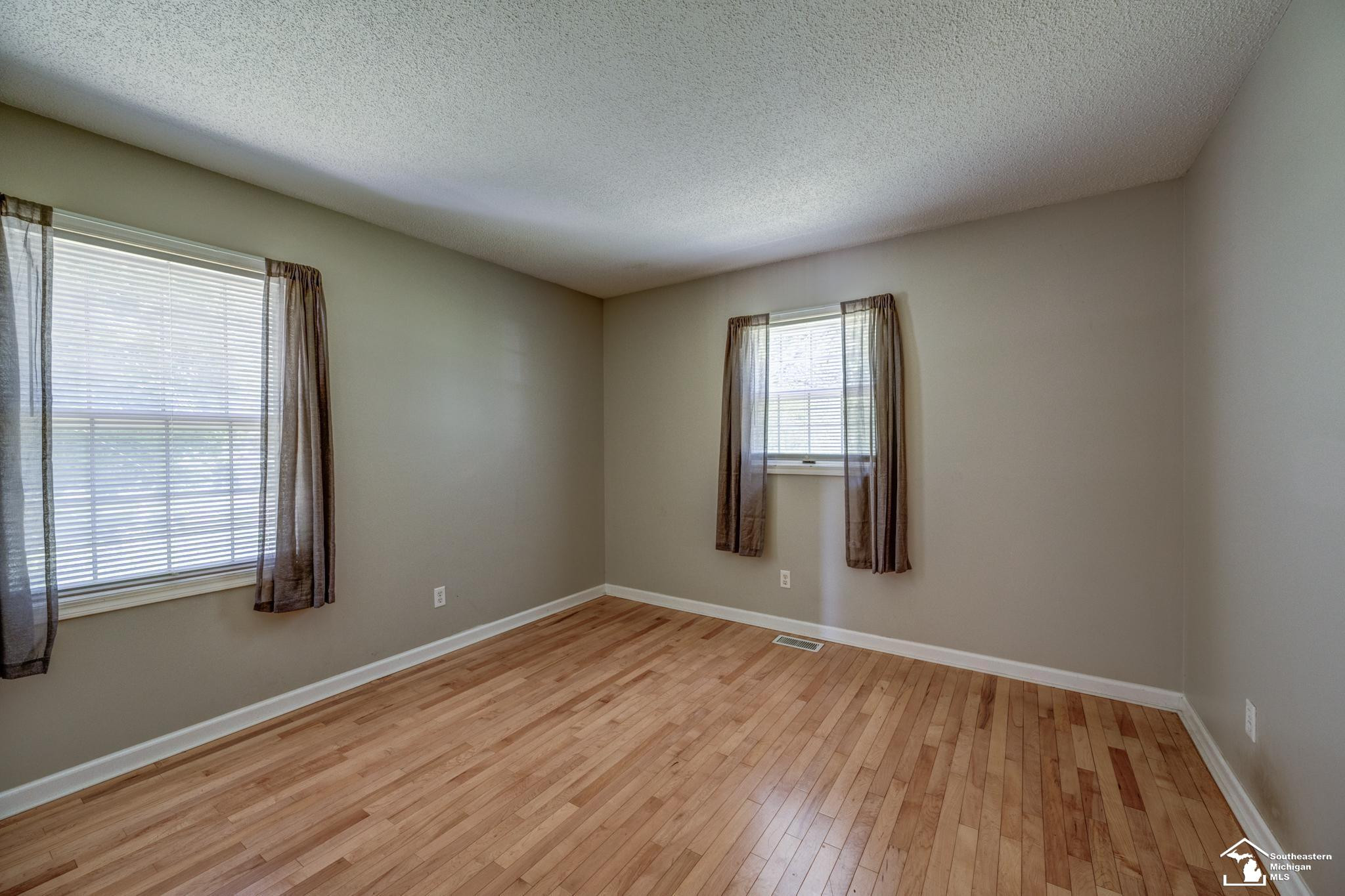 8870 Dixon Road, Monroe, MI 48161 — Photo 26