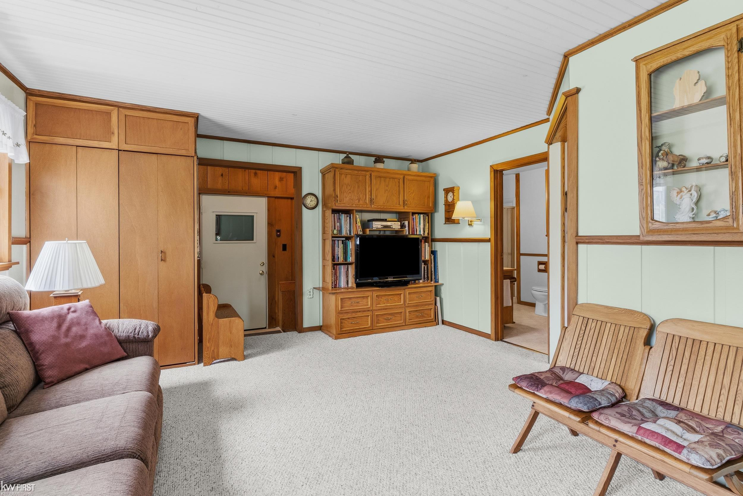 1018 Mildred Street, Flushing, MI 48433 — Photo 16