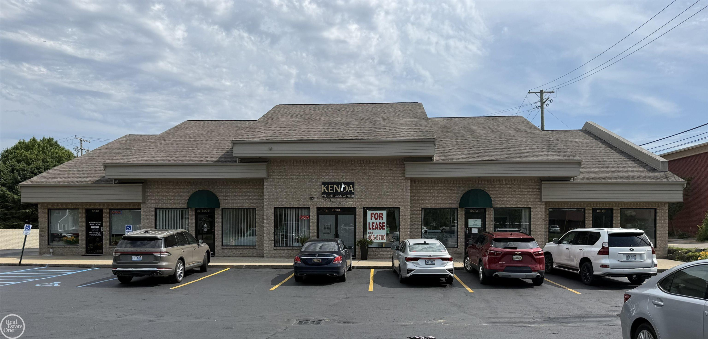 8074 21 mile Road, MI 48317
