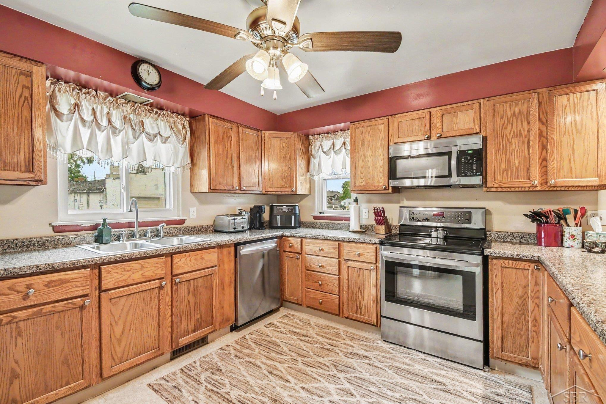 401 Libby Street, Pinconning, MI 48650 — Photo 2