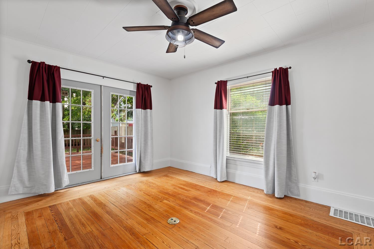 501 Harwood Street, Jackson, MI 49203 — Photo 10