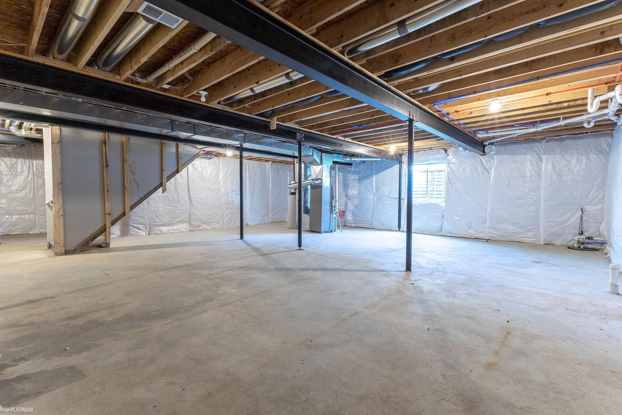 53130 WESTWOOD PARK Drive, Shelby Twp, MI 48316 — Photo 52