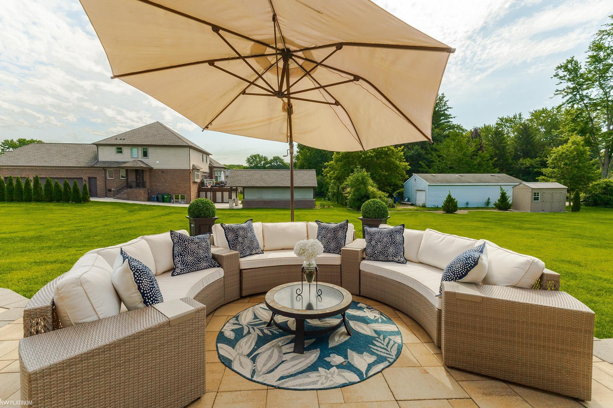 53130 WESTWOOD PARK Drive, Shelby Twp, MI 48316 — Photo 57
