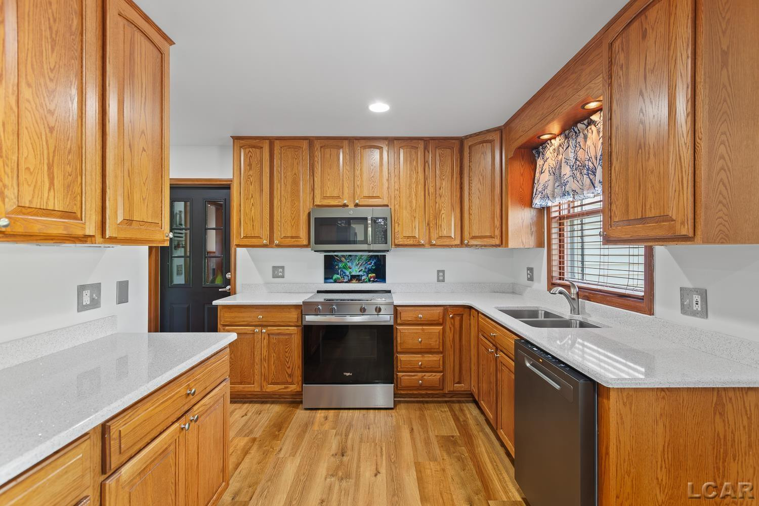 817 Outer Drive, Tecumseh, MI 49286 — Photo 6