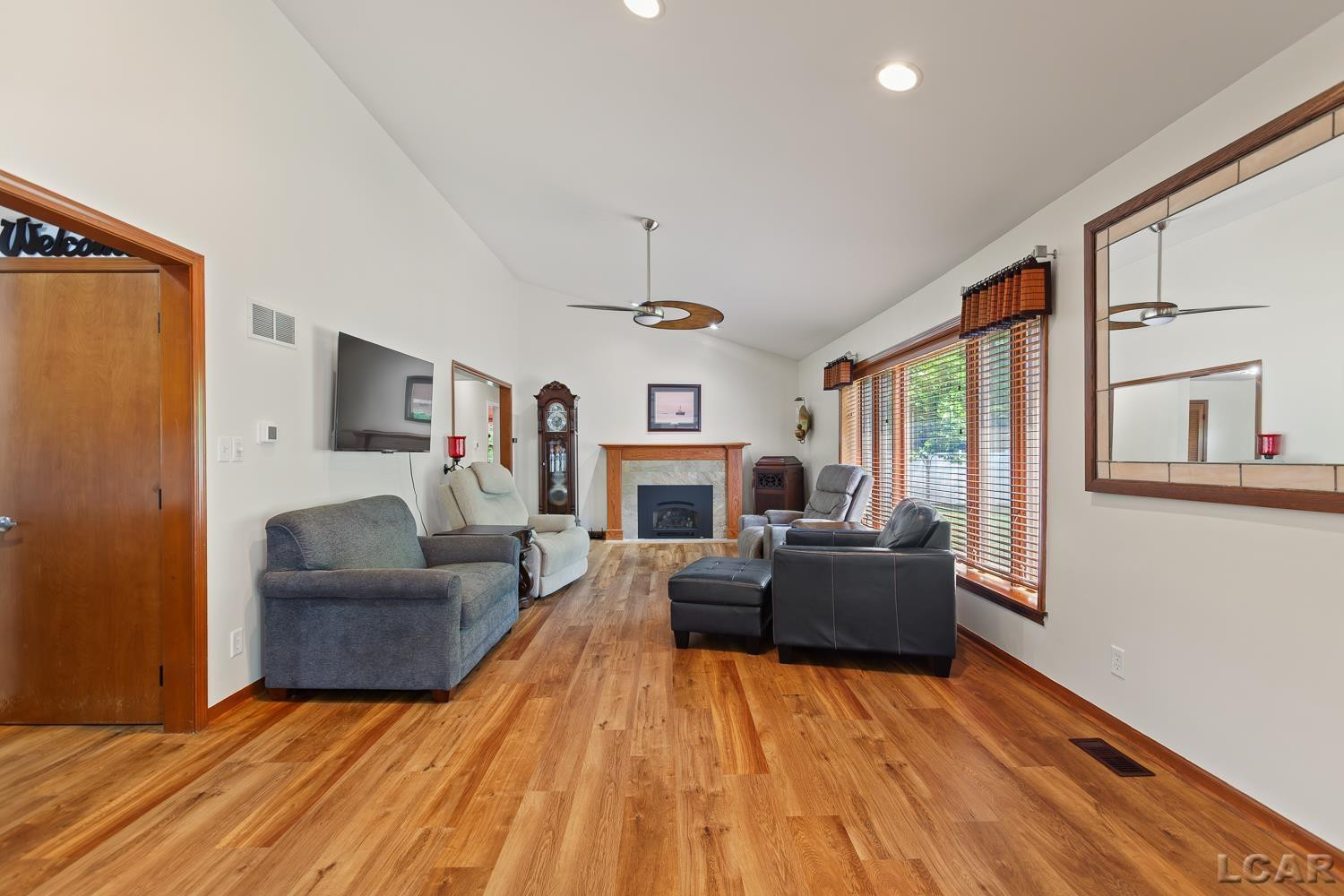 817 Outer Drive, Tecumseh, MI 49286 — Photo 14