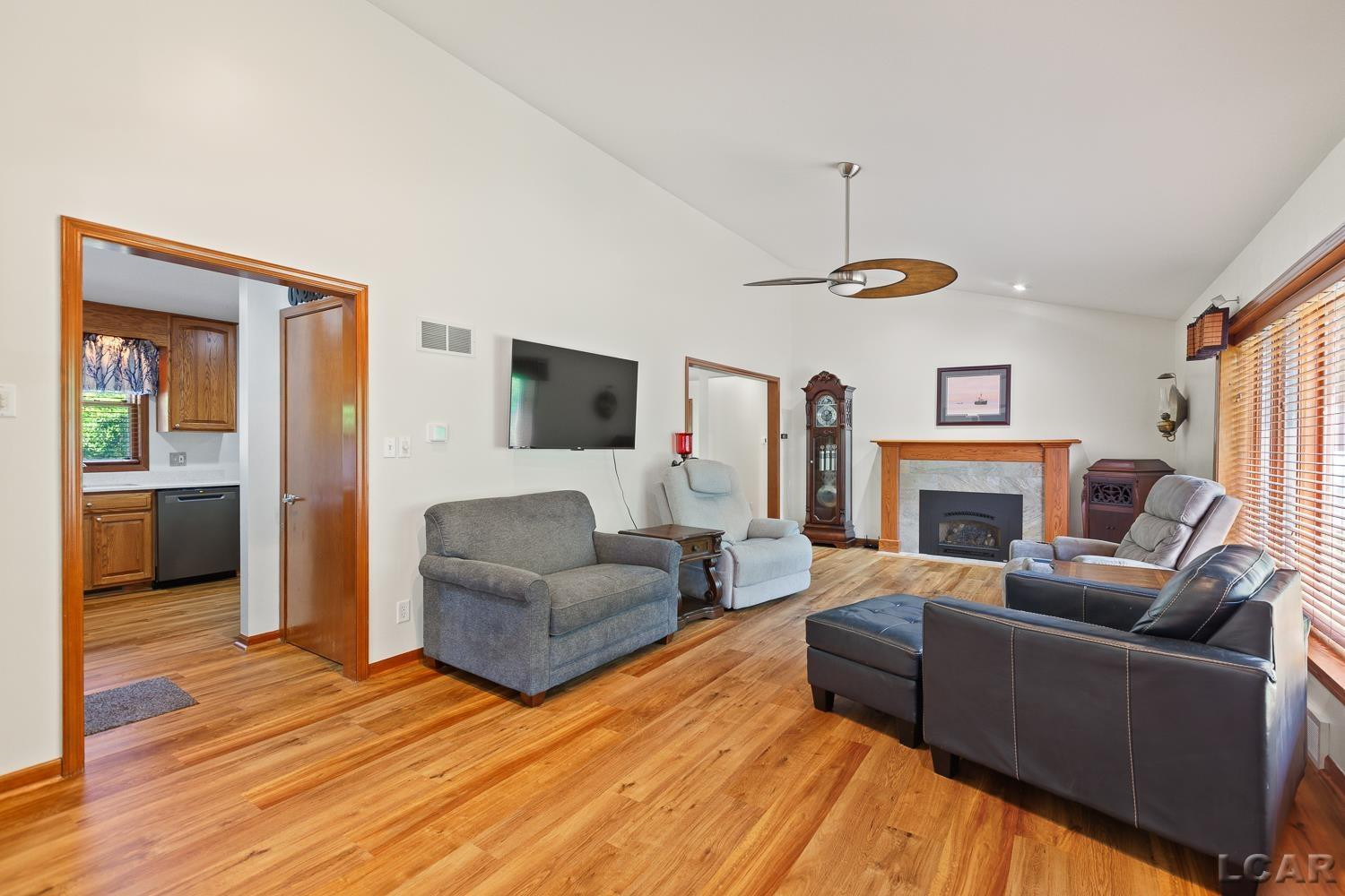 817 Outer Drive, Tecumseh, MI 49286 — Photo 16