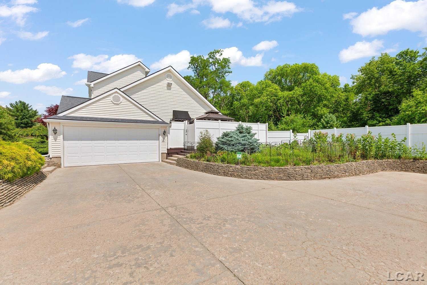 817 Outer Drive, Tecumseh, MI 49286 — Photo 52
