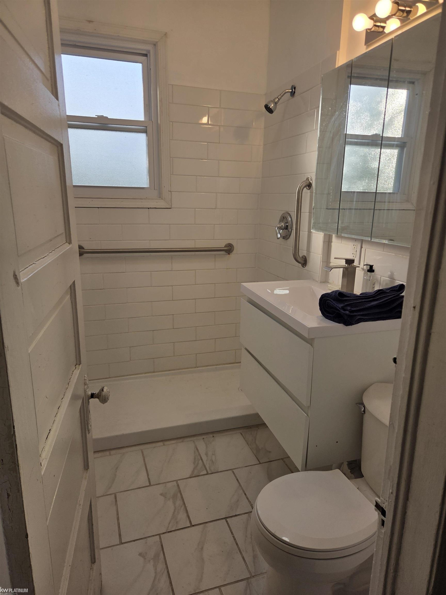 9405 Navarre Street, Detroit, MI 48214 — Photo 5