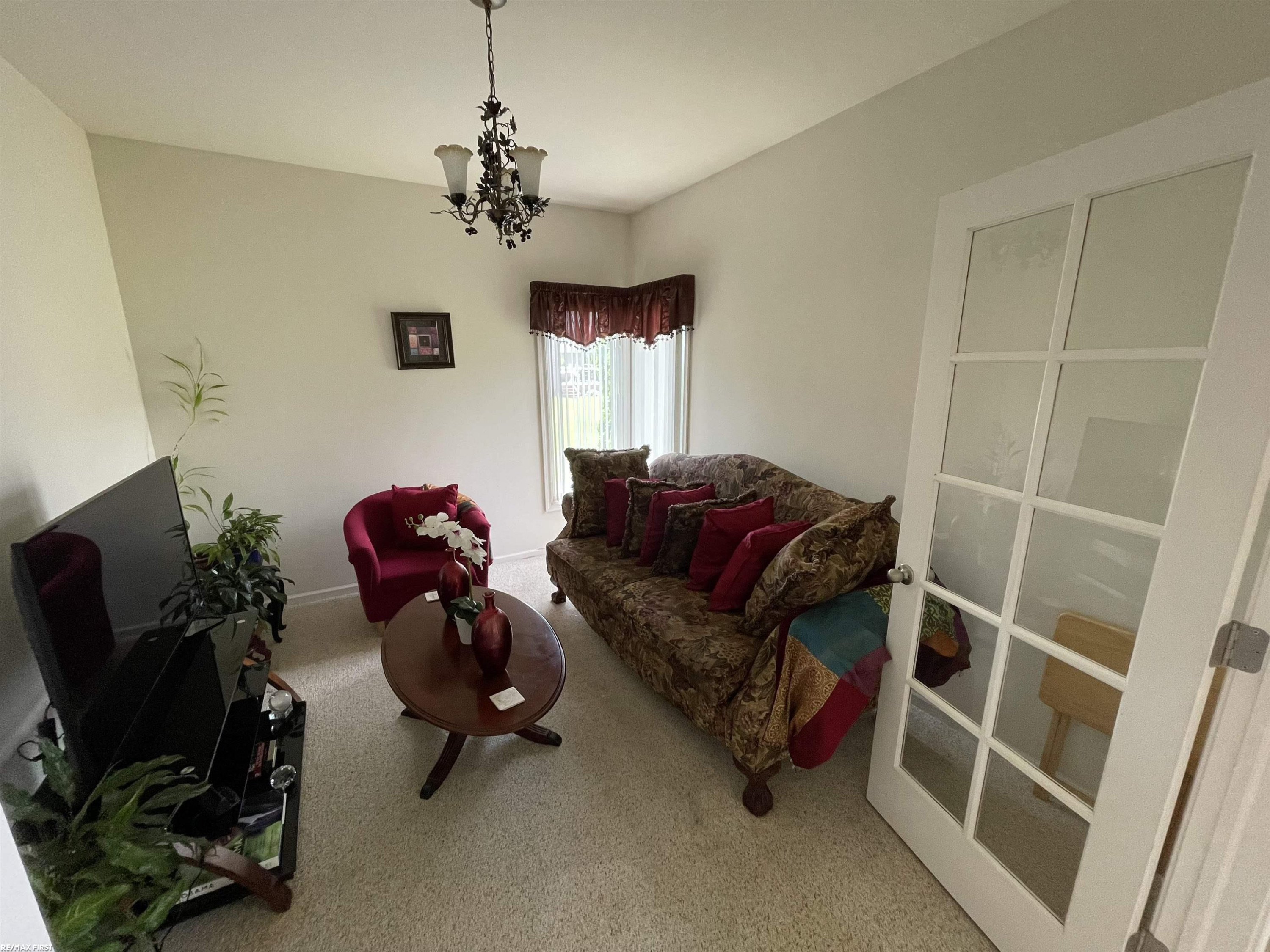 28598 Liparoto Boulevard, Flat Rock, MI 48134 — Photo 10