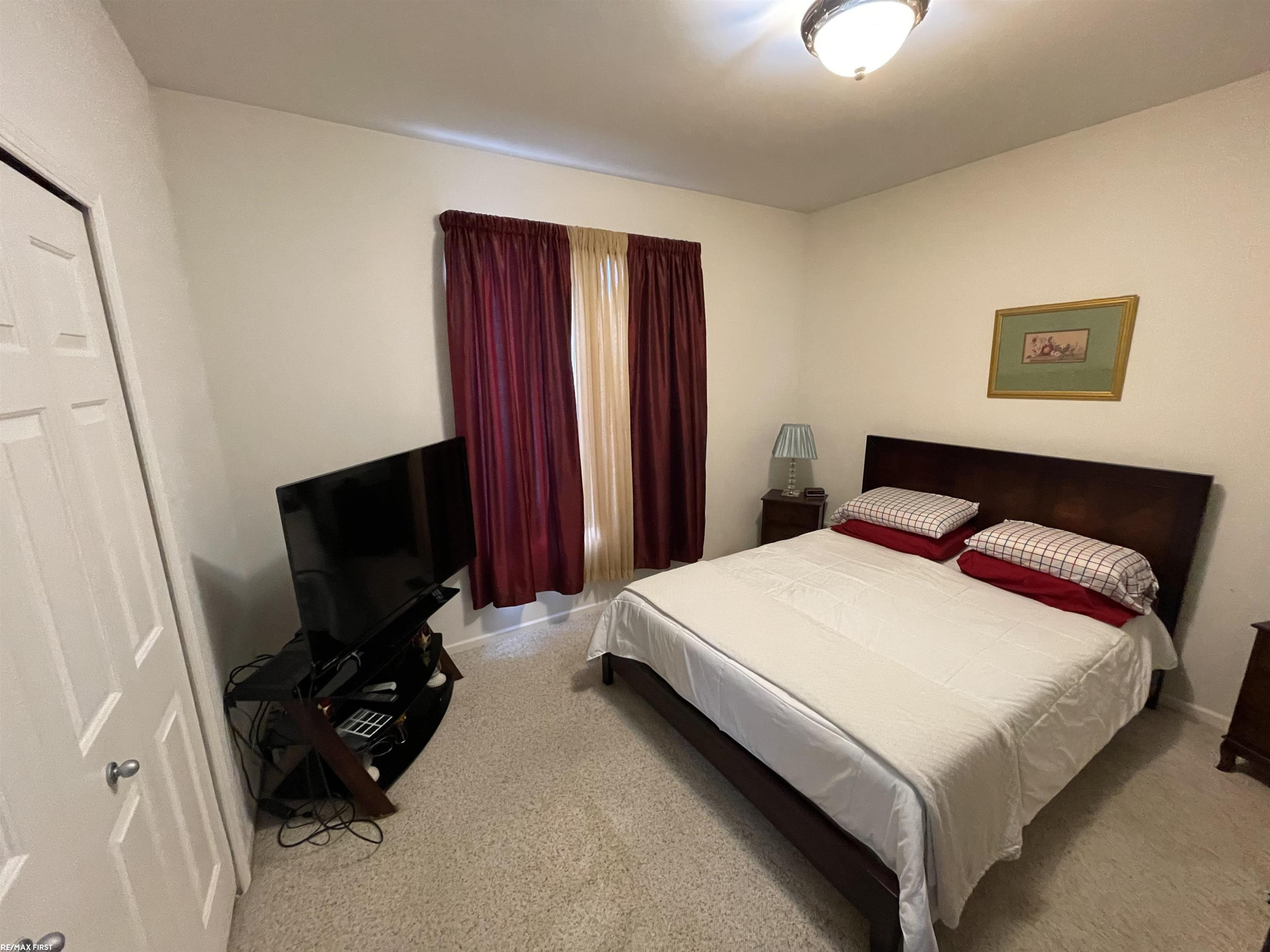 28598 Liparoto Boulevard, Flat Rock, MI 48134 — Photo 21