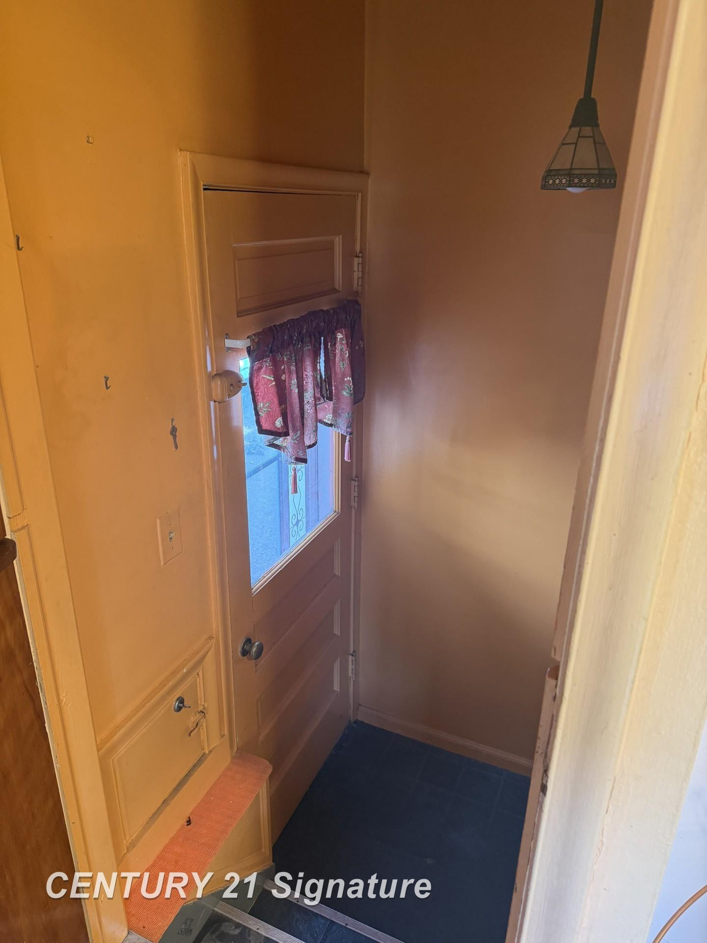 658 East Coy Avenue, MI 48030 — Photo 15