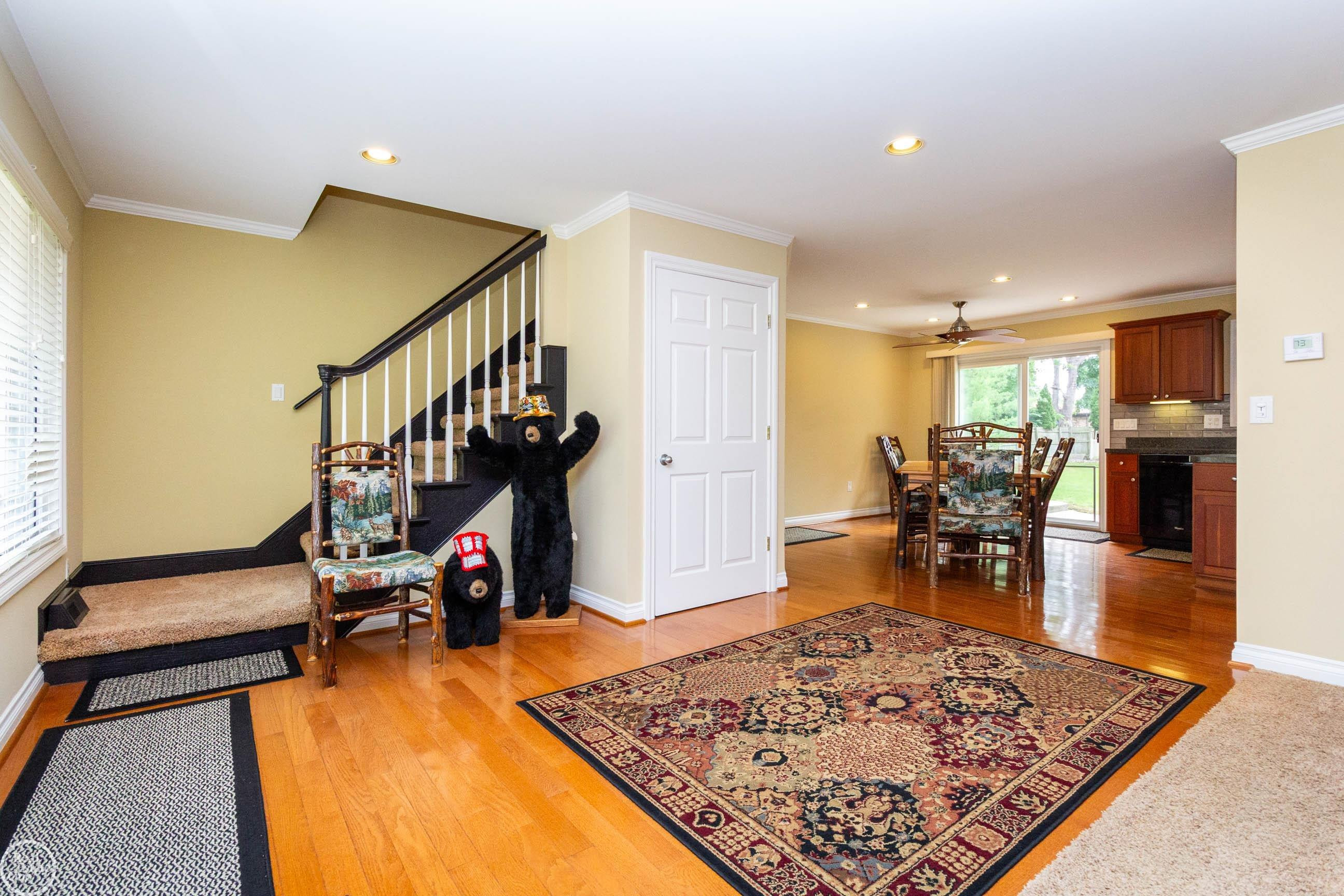39745 Sylvia Street, MI — Photo 8