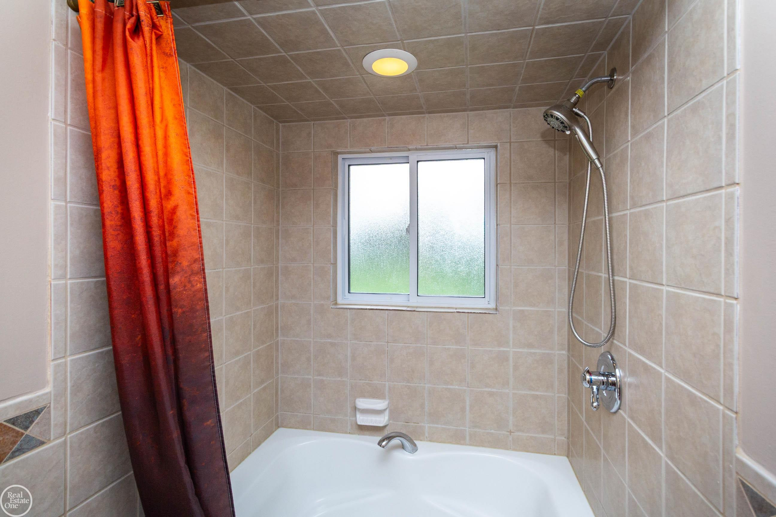 39745 Sylvia Street, MI — Photo 21