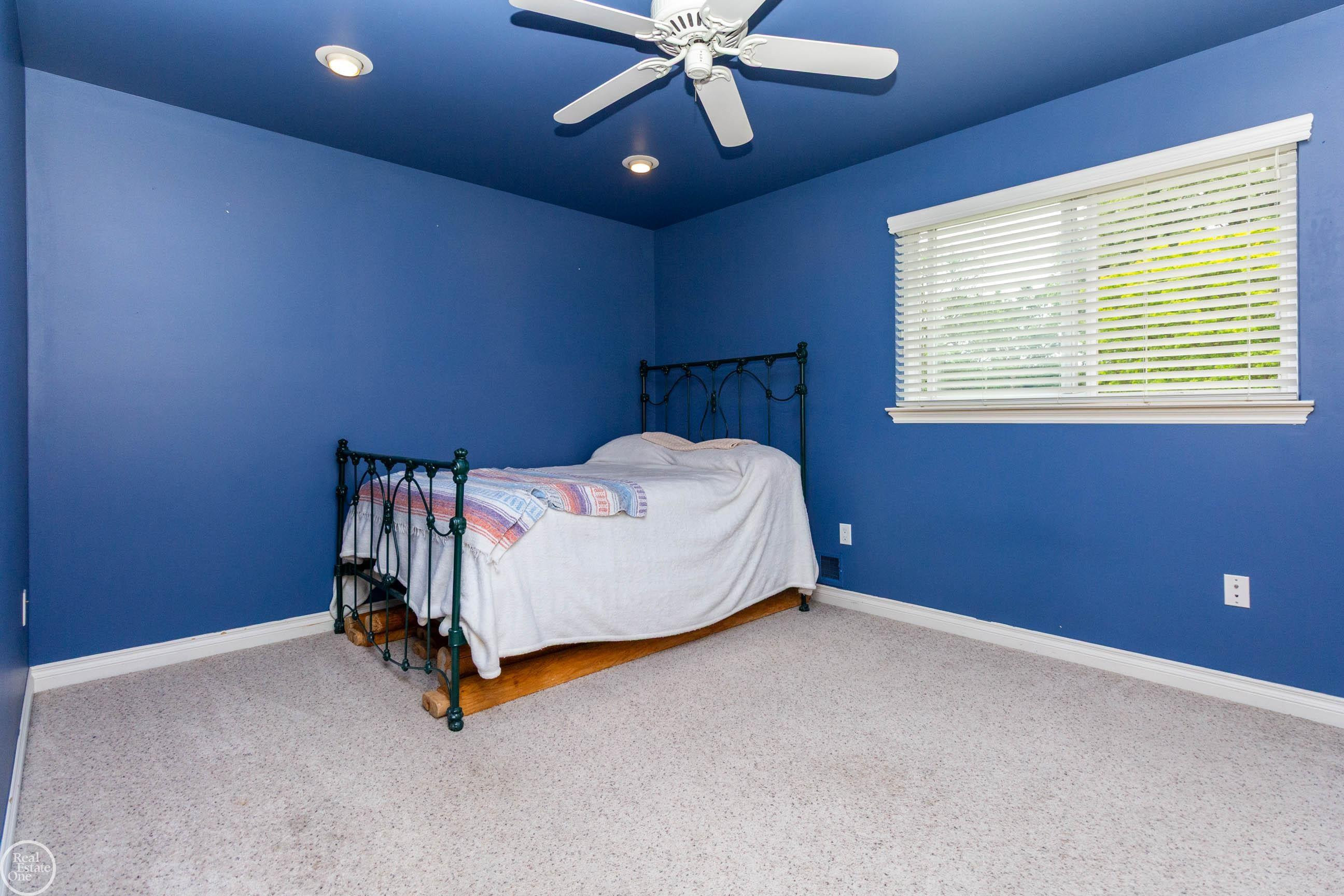 39745 Sylvia Street, MI — Photo 29