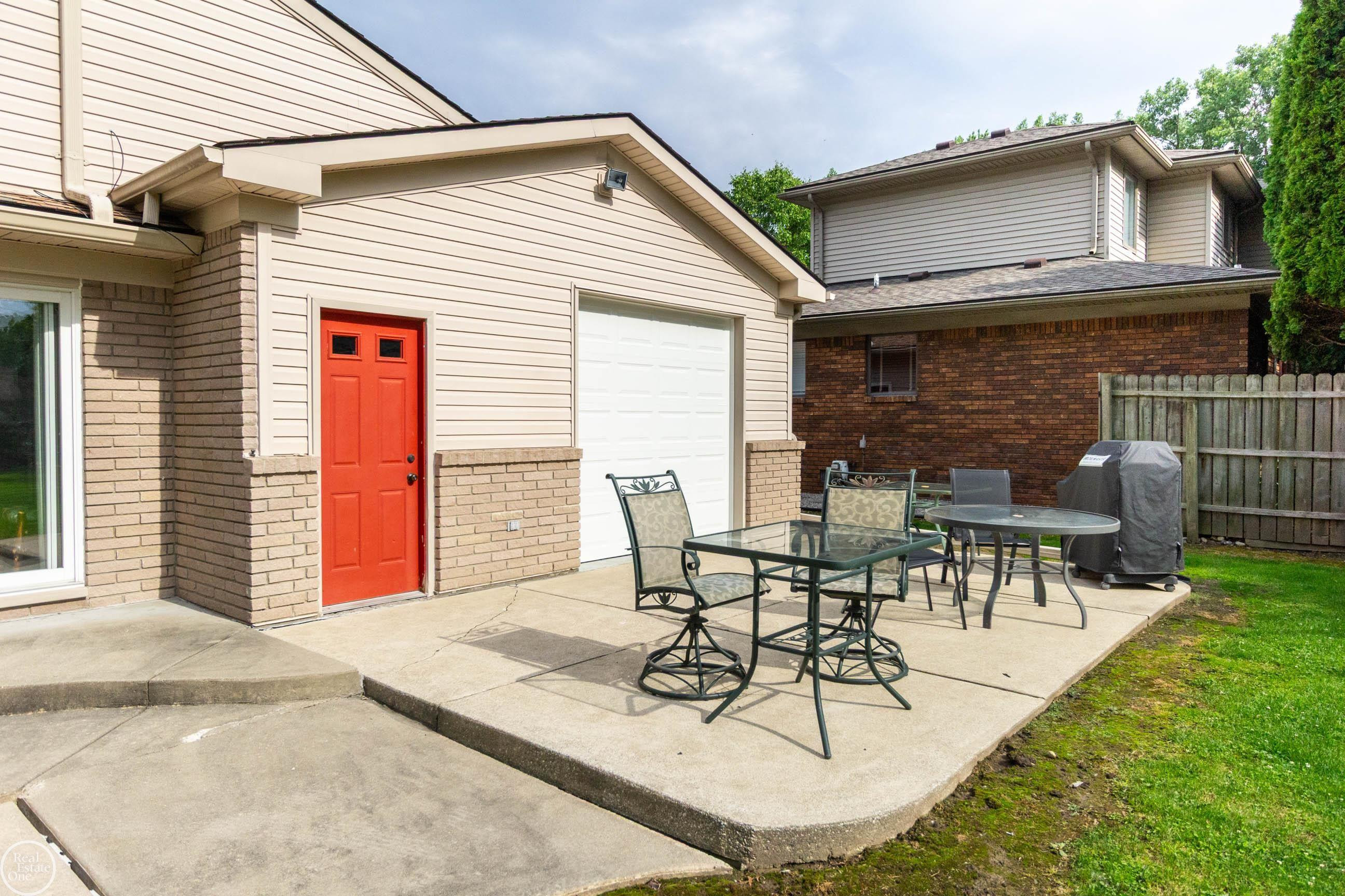 39745 Sylvia Street, MI — Photo 41