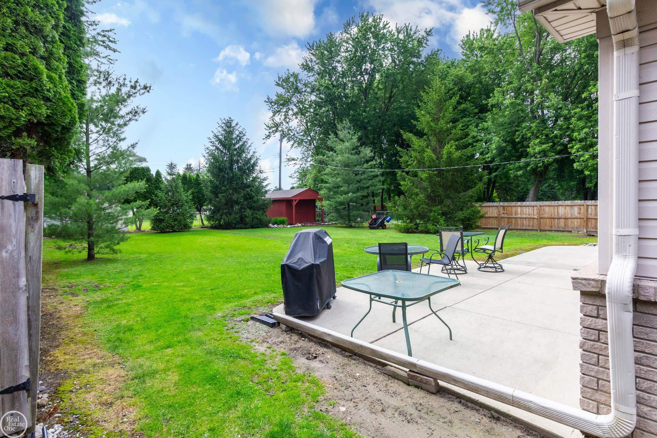 39745 Sylvia Street, MI — Photo 42