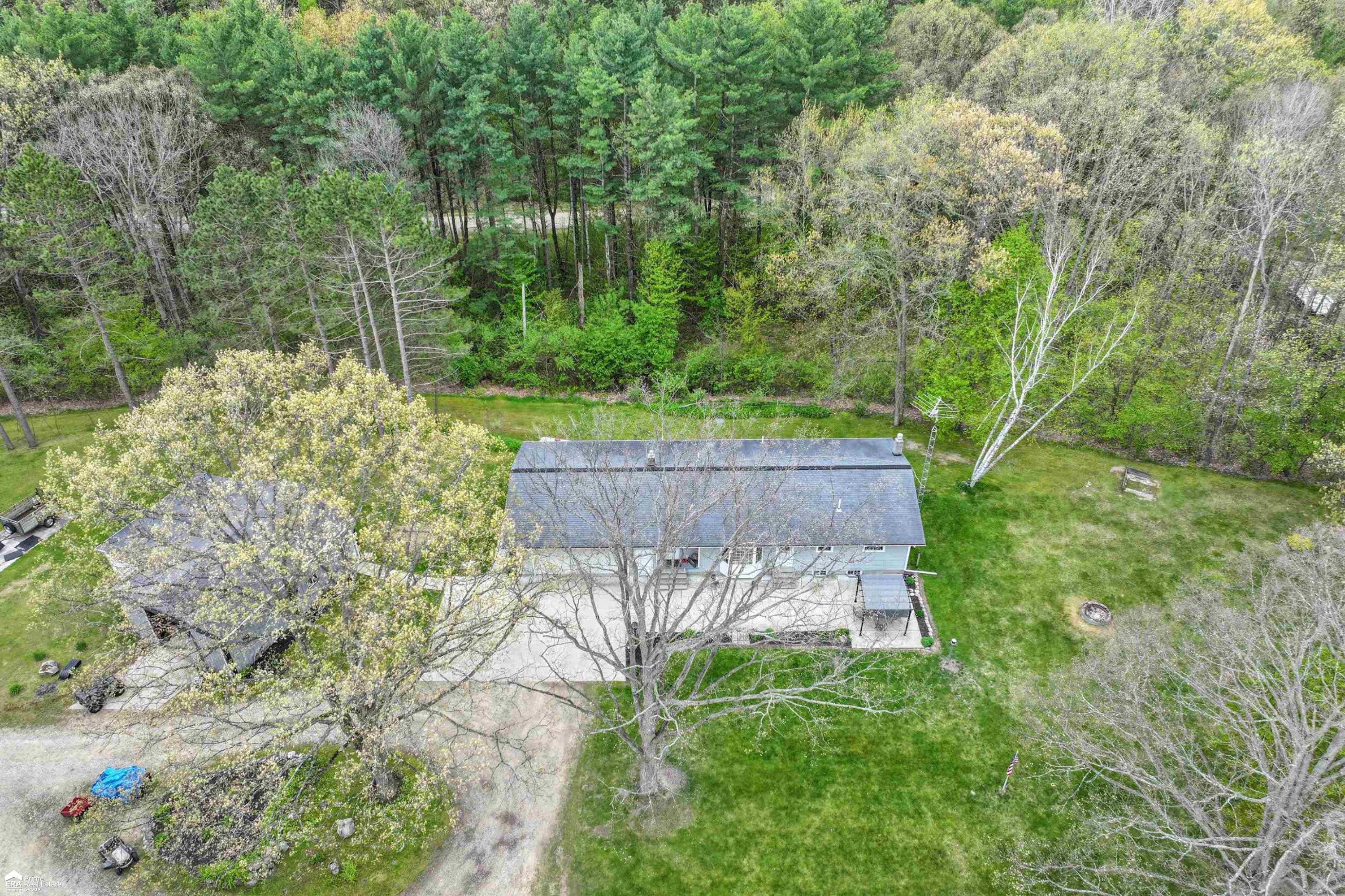3393 Pine Bluff Court, Columbiaville, MI 48421 — Photo 17