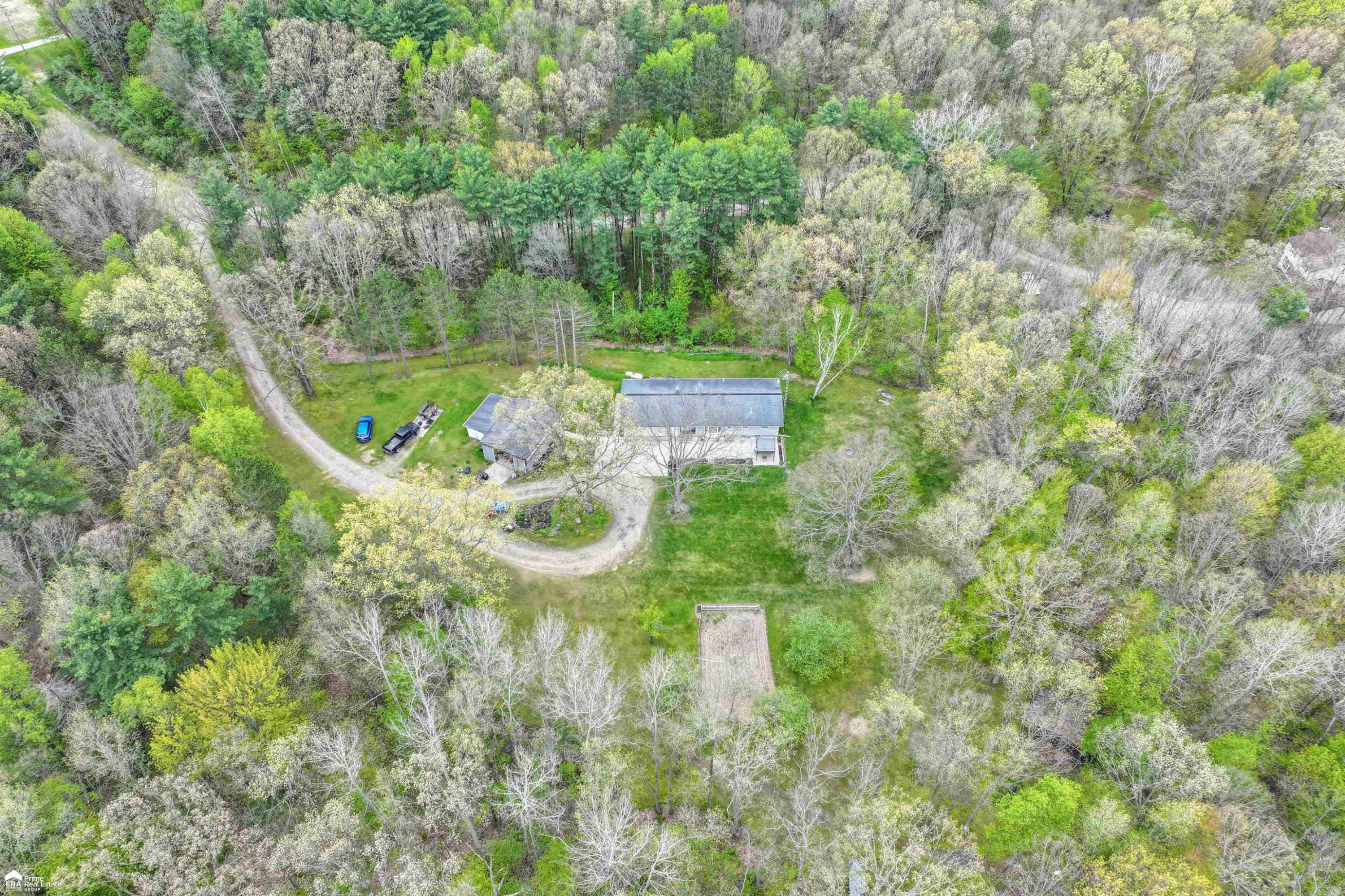 3393 Pine Bluff Court, Columbiaville, MI 48421 — Photo 18