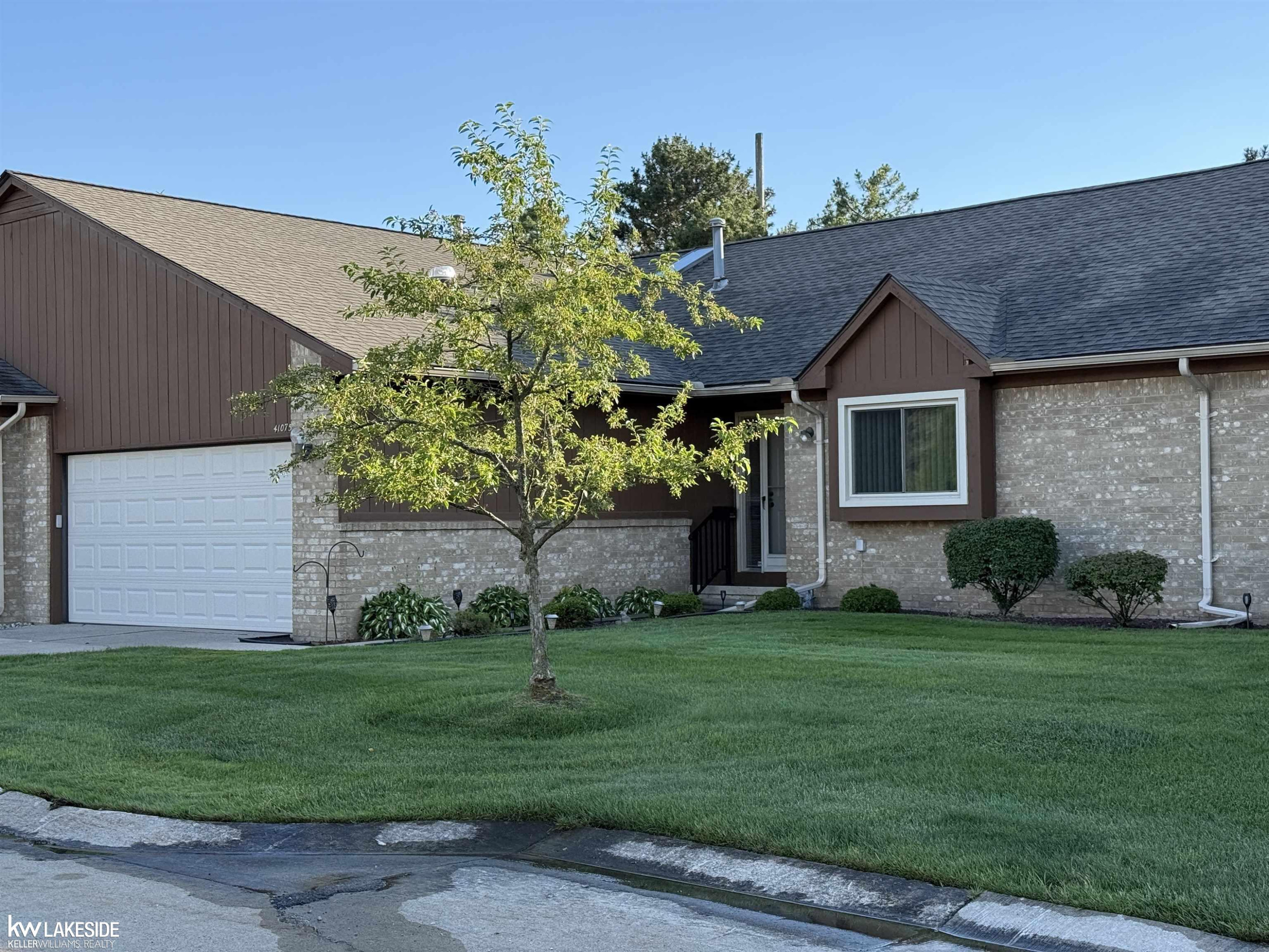 41075 Donna Drive, Clinton Twp, MI 48038 — Photo 2