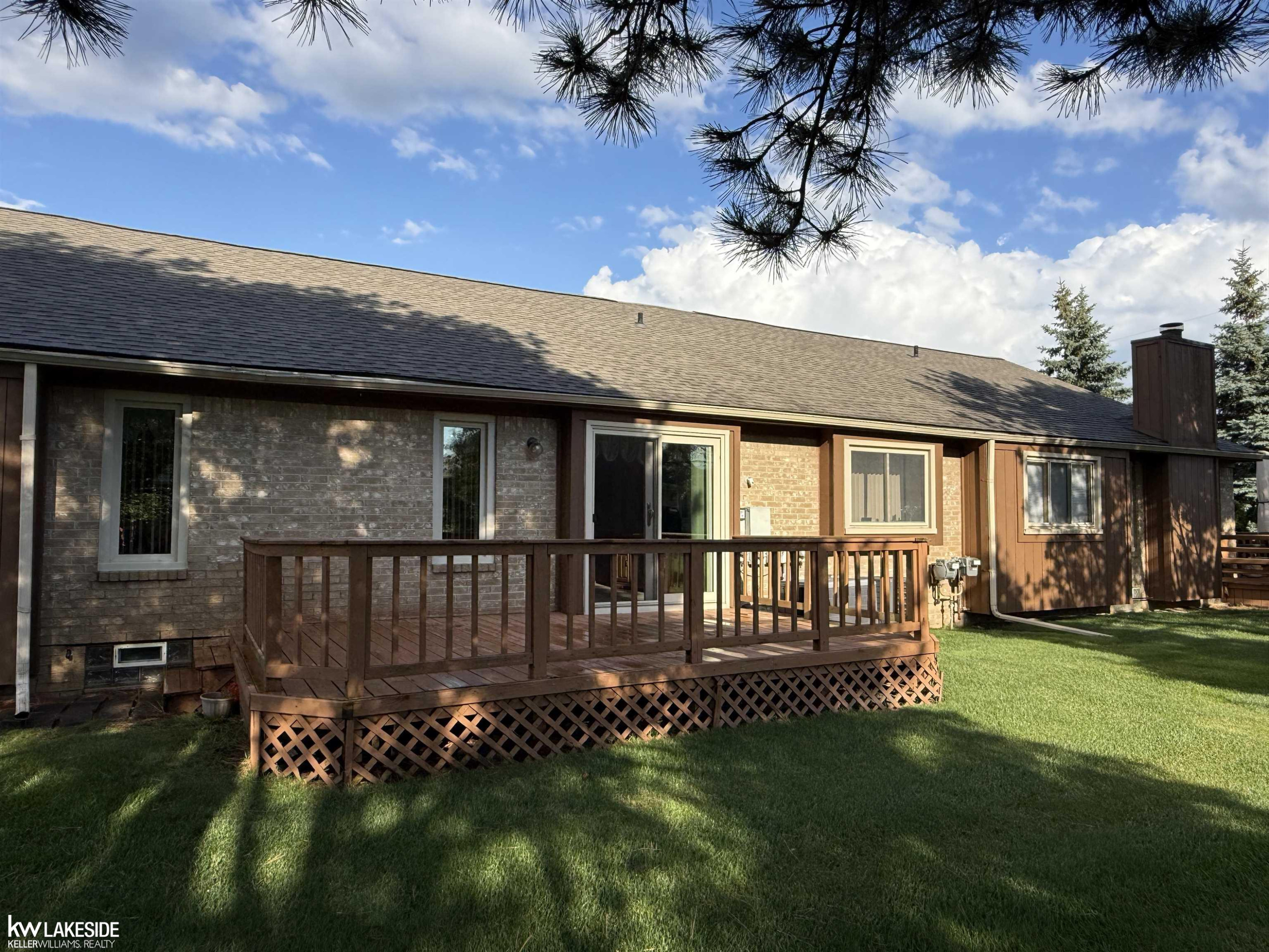41075 Donna Drive, Clinton Twp, MI 48038 — Photo 3