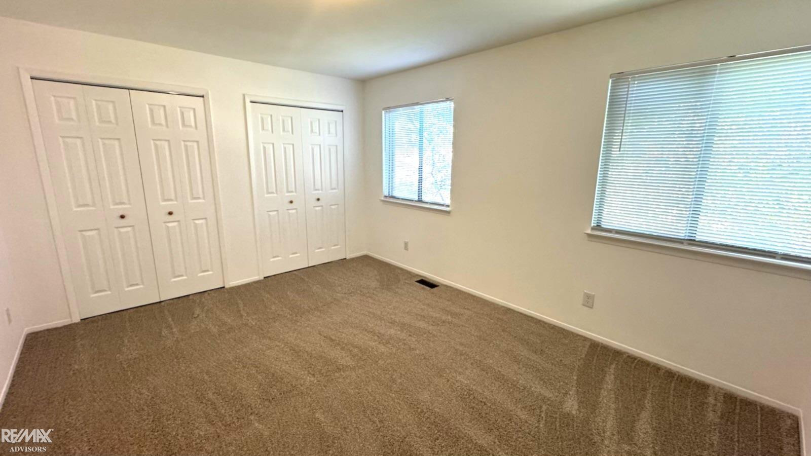 40869 Highpointe Drive, 38, Clinton, MI 48038 — Photo 7