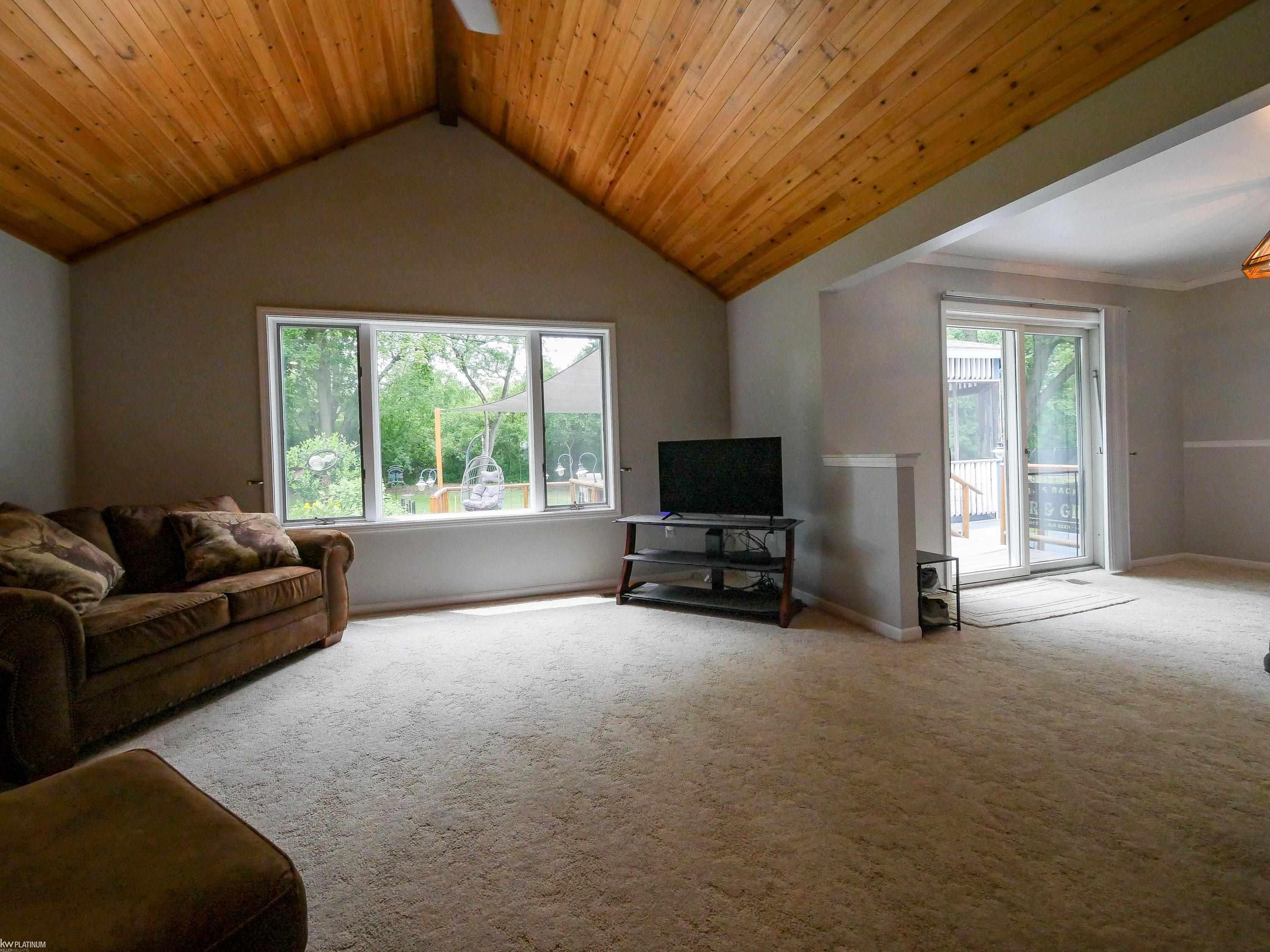8468 Rondale Drive, Grand Blanc, MI 48439 — Photo 15