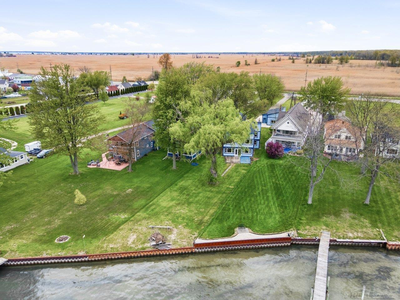 6143 Pointe Tremble Road Road, Algonac, MI 48001 — Photo 11