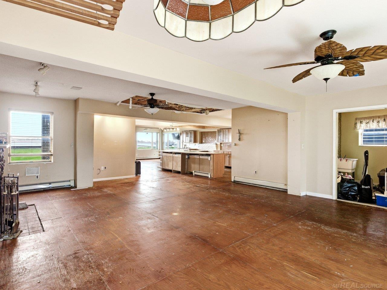 6143 Pointe Tremble Road Road, Algonac, MI 48001 — Photo 15