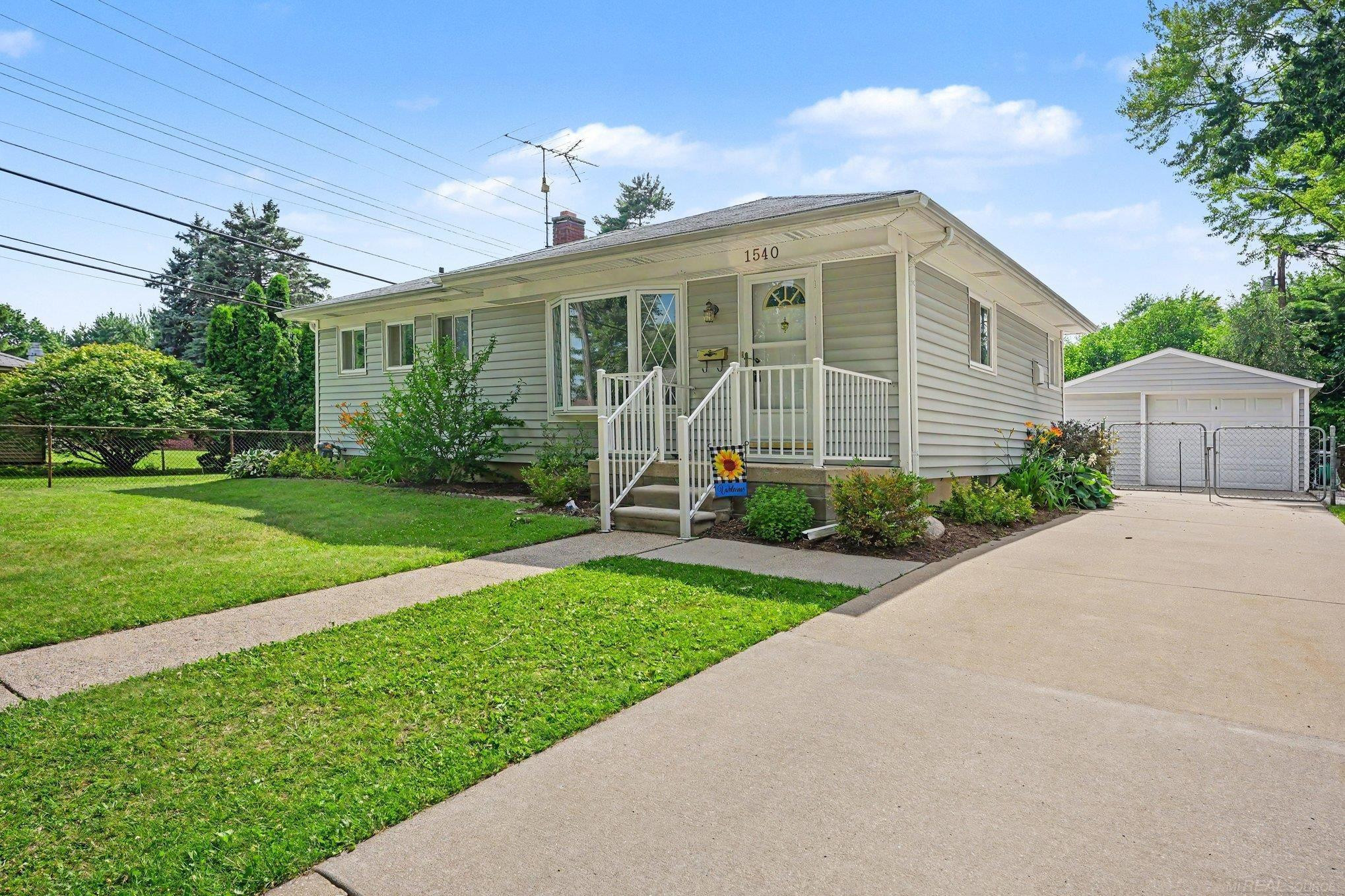 1540 Westlawn Street, Mount Clemens, MI 48043 — Photo 2