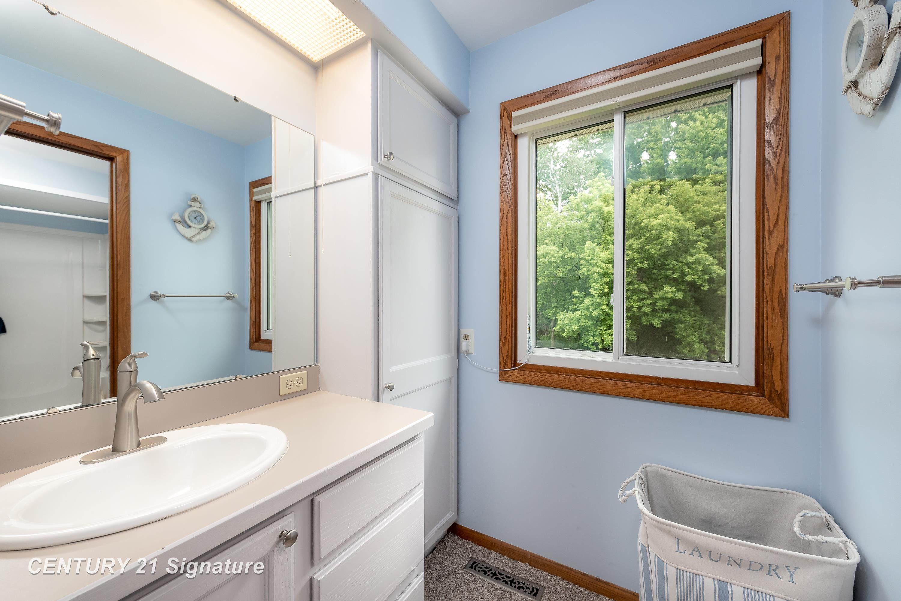 5002 Natalie Court, Midland, MI 48640 — Photo 18