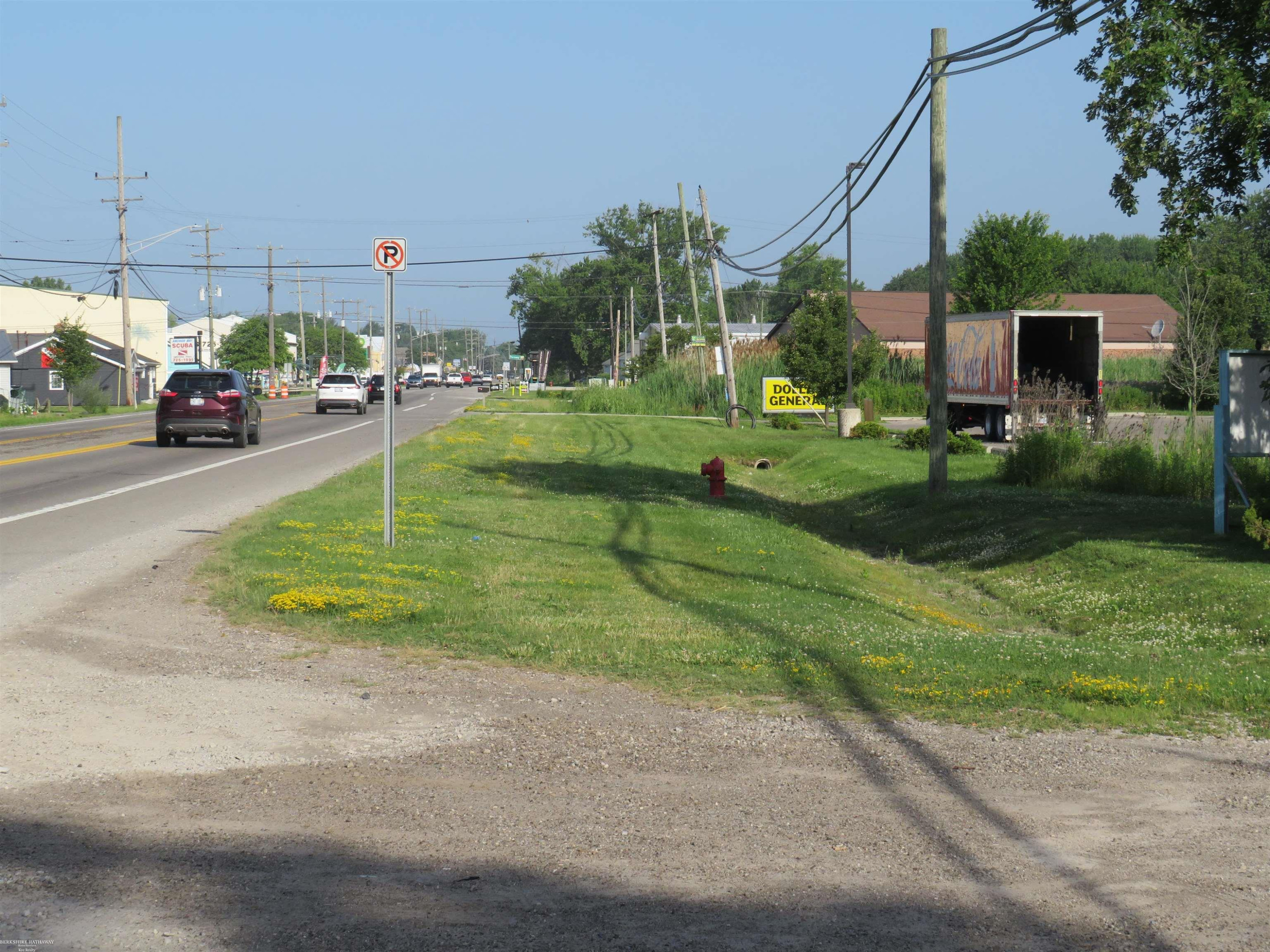 8622 Dixie Highway, MI — Photo 3